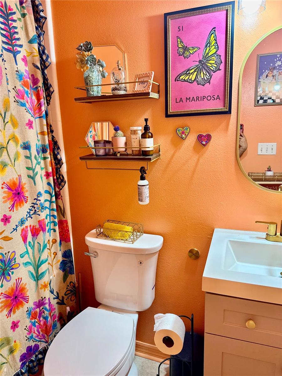 Image 19 of 22 For 11812 Shotgate Court