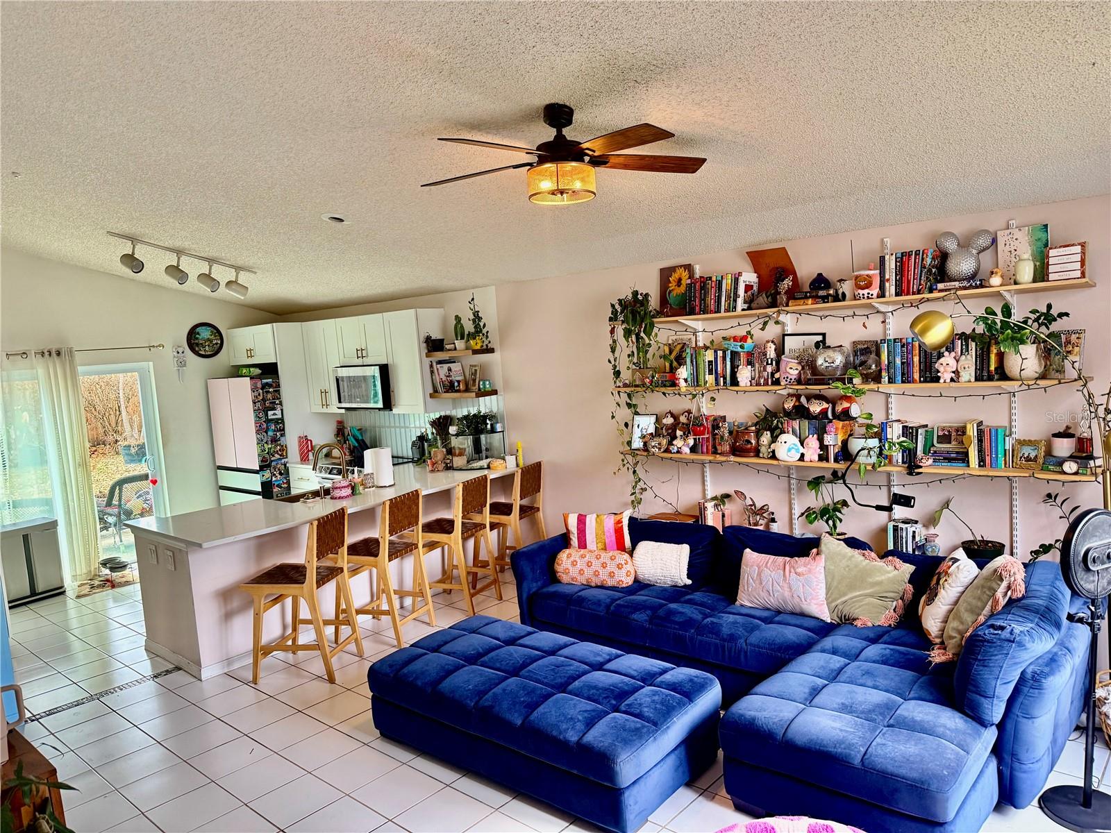 Image 3 of 22 For 11812 Shotgate Court