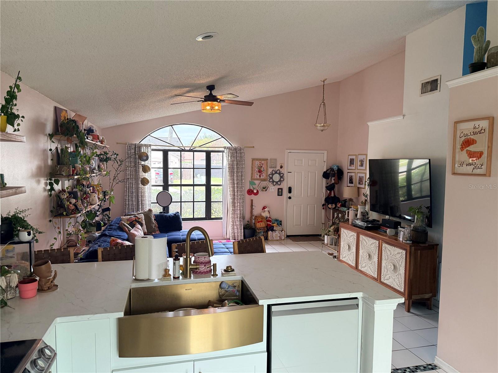 Image 9 of 22 For 11812 Shotgate Court