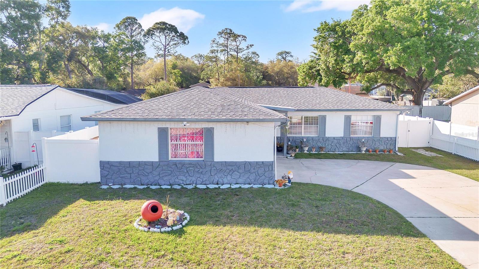 Image 24 of 31 For 2438 Sable Drive