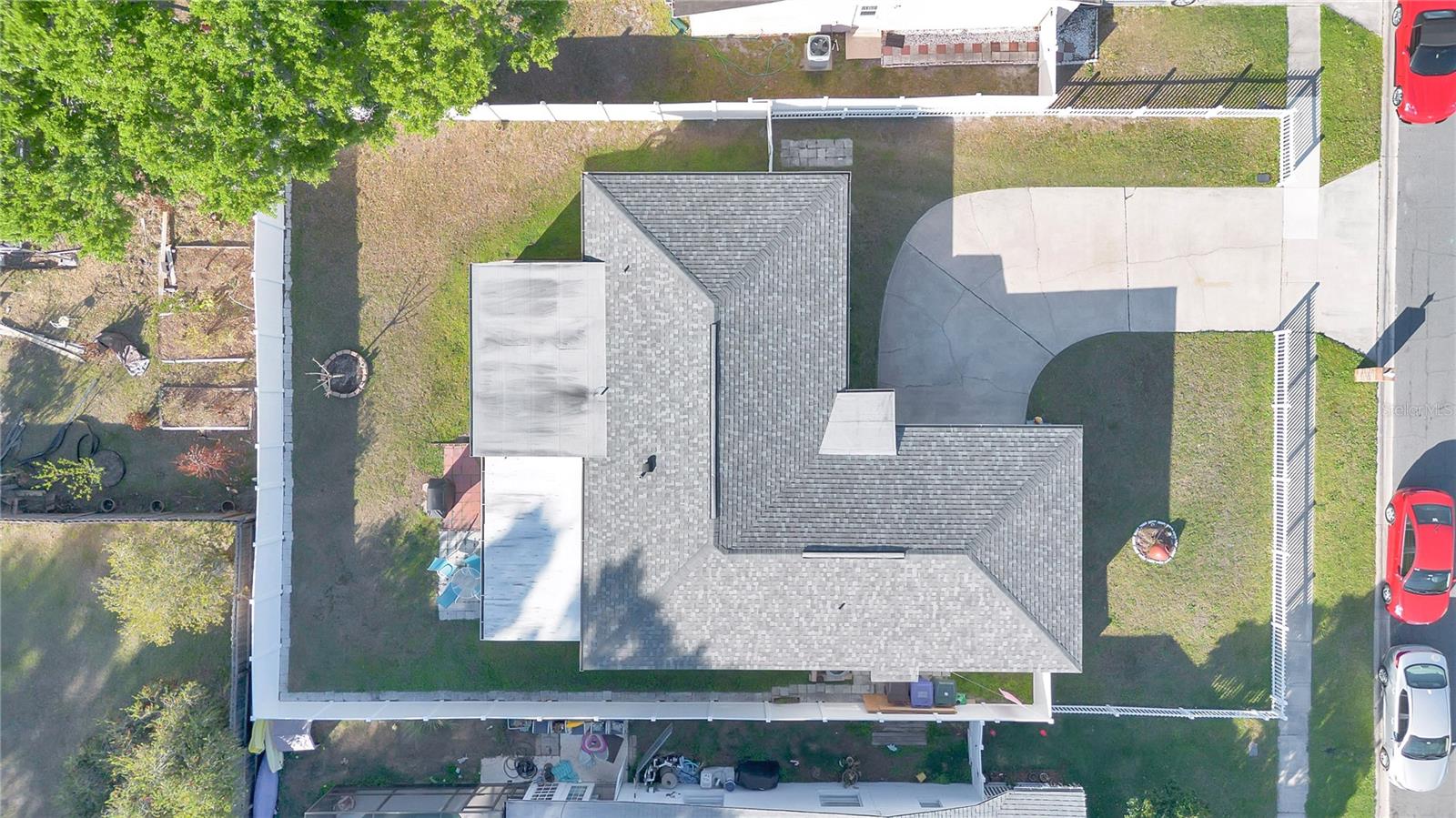 Image 27 of 31 For 2438 Sable Drive