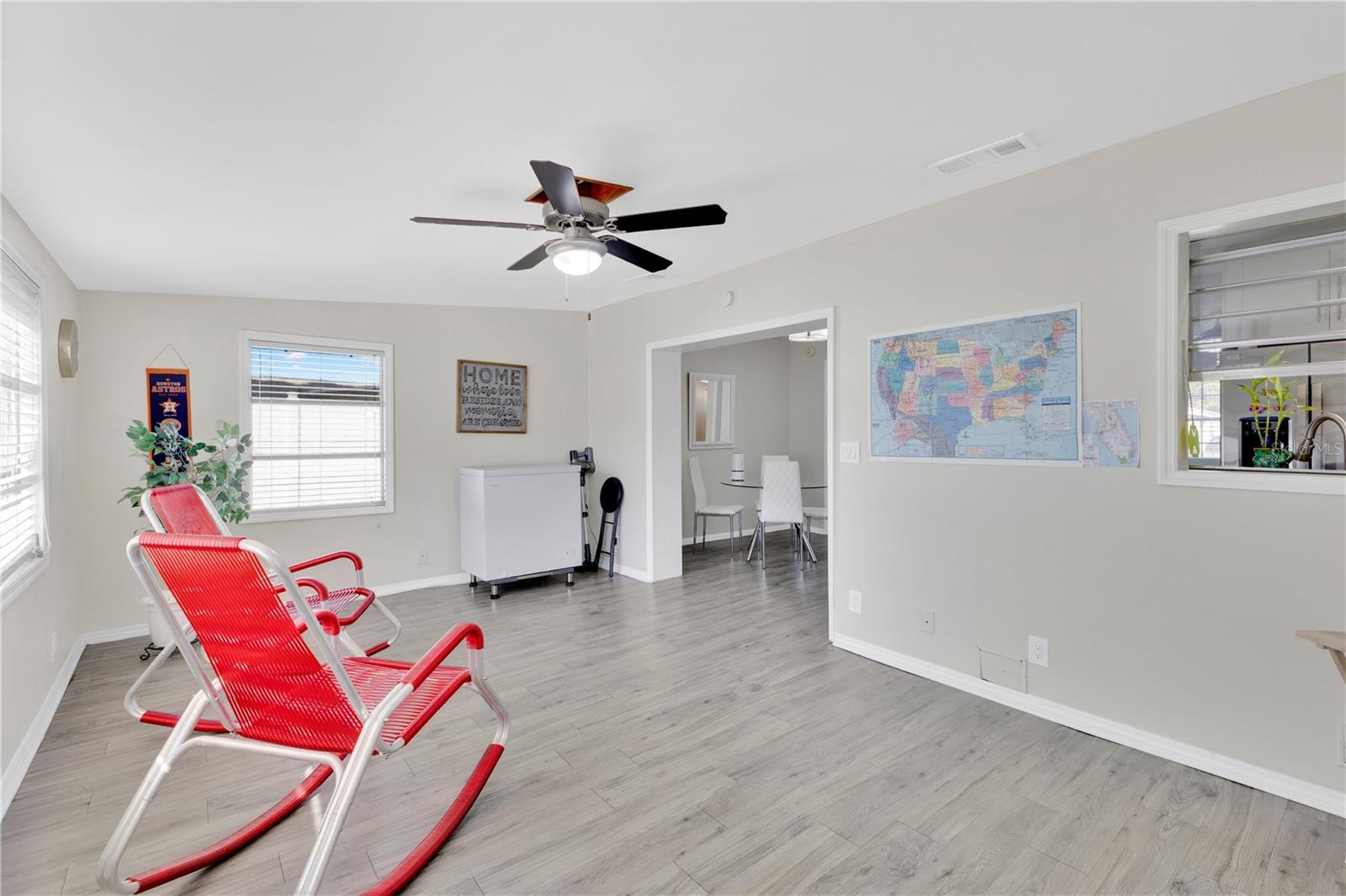 Image 7 of 31 For 2438 Sable Drive