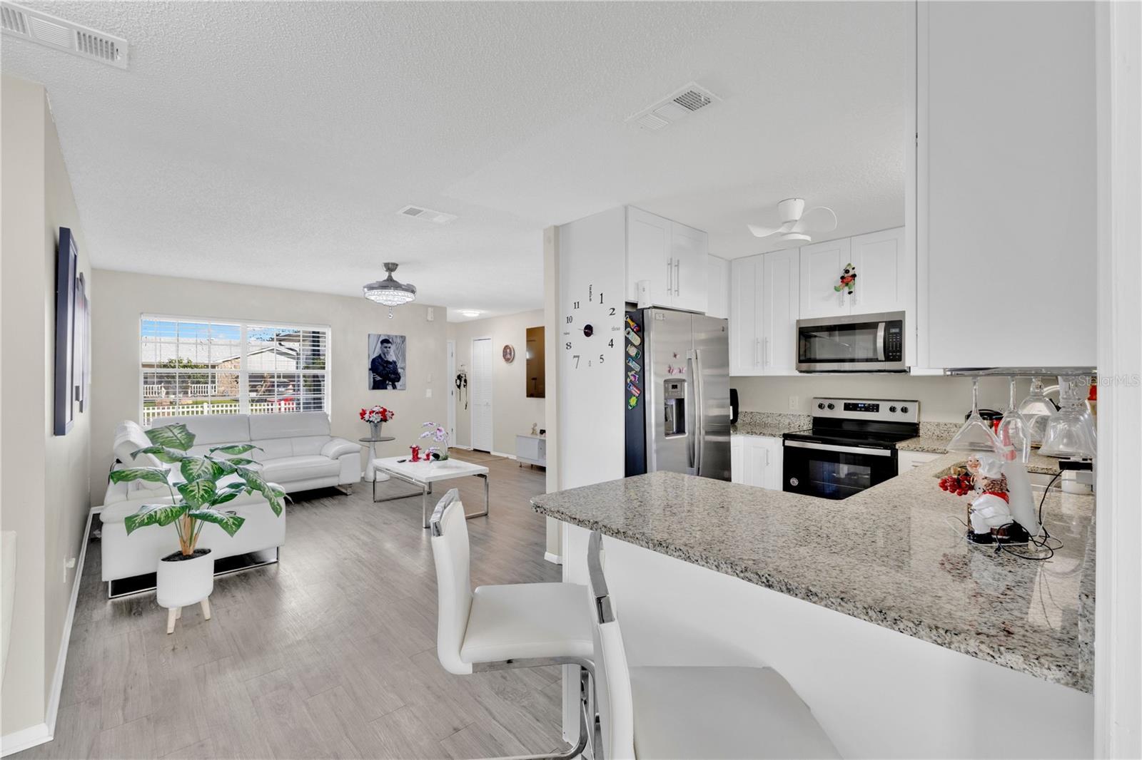 Image 9 of 31 For 2438 Sable Drive