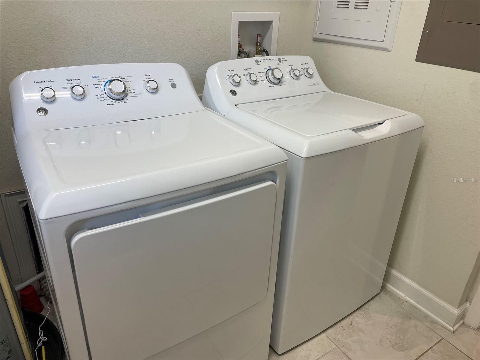 Image 20 of 29 For 12036 Sonnet Avenue