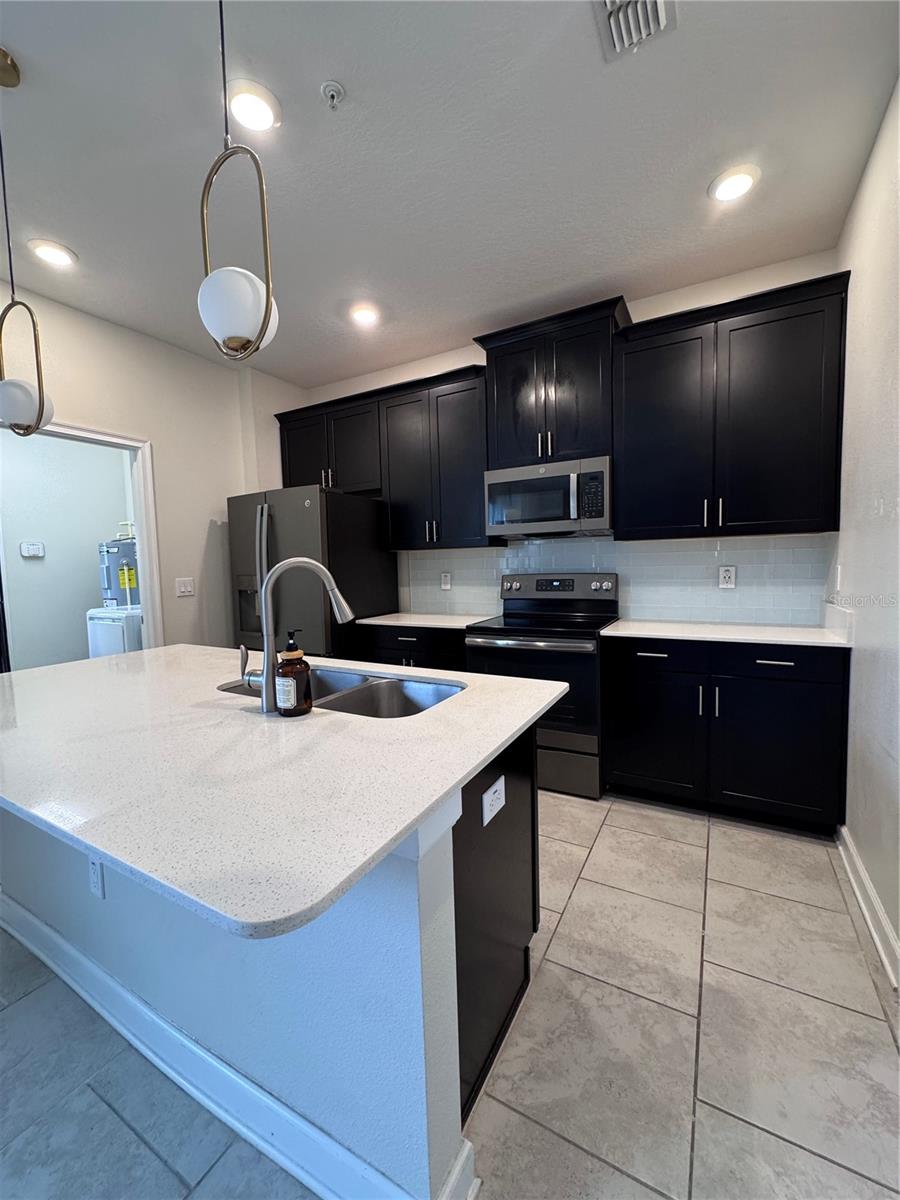 Image 24 of 29 For 12036 Sonnet Avenue