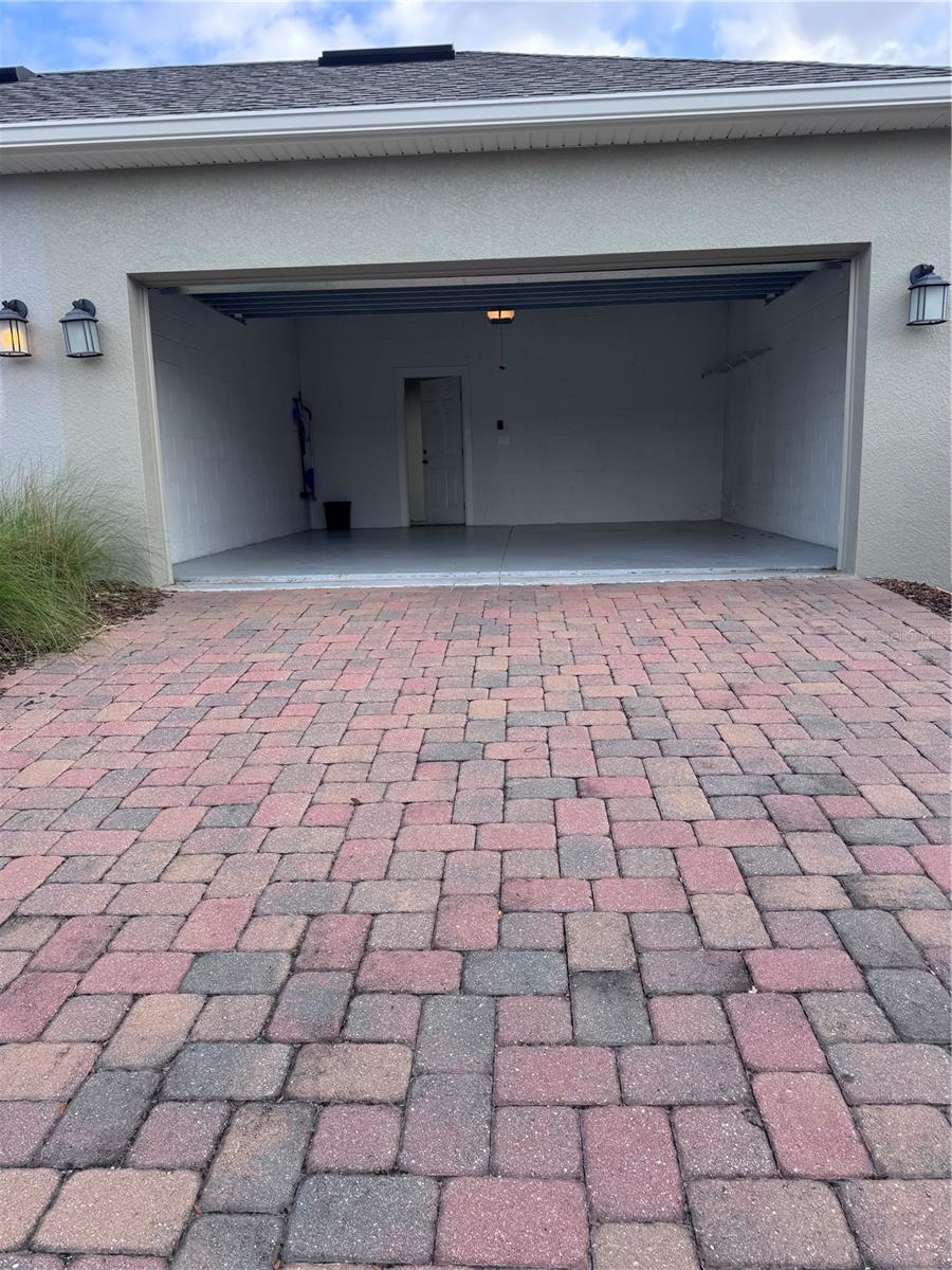 Image 5 of 29 For 12036 Sonnet Avenue