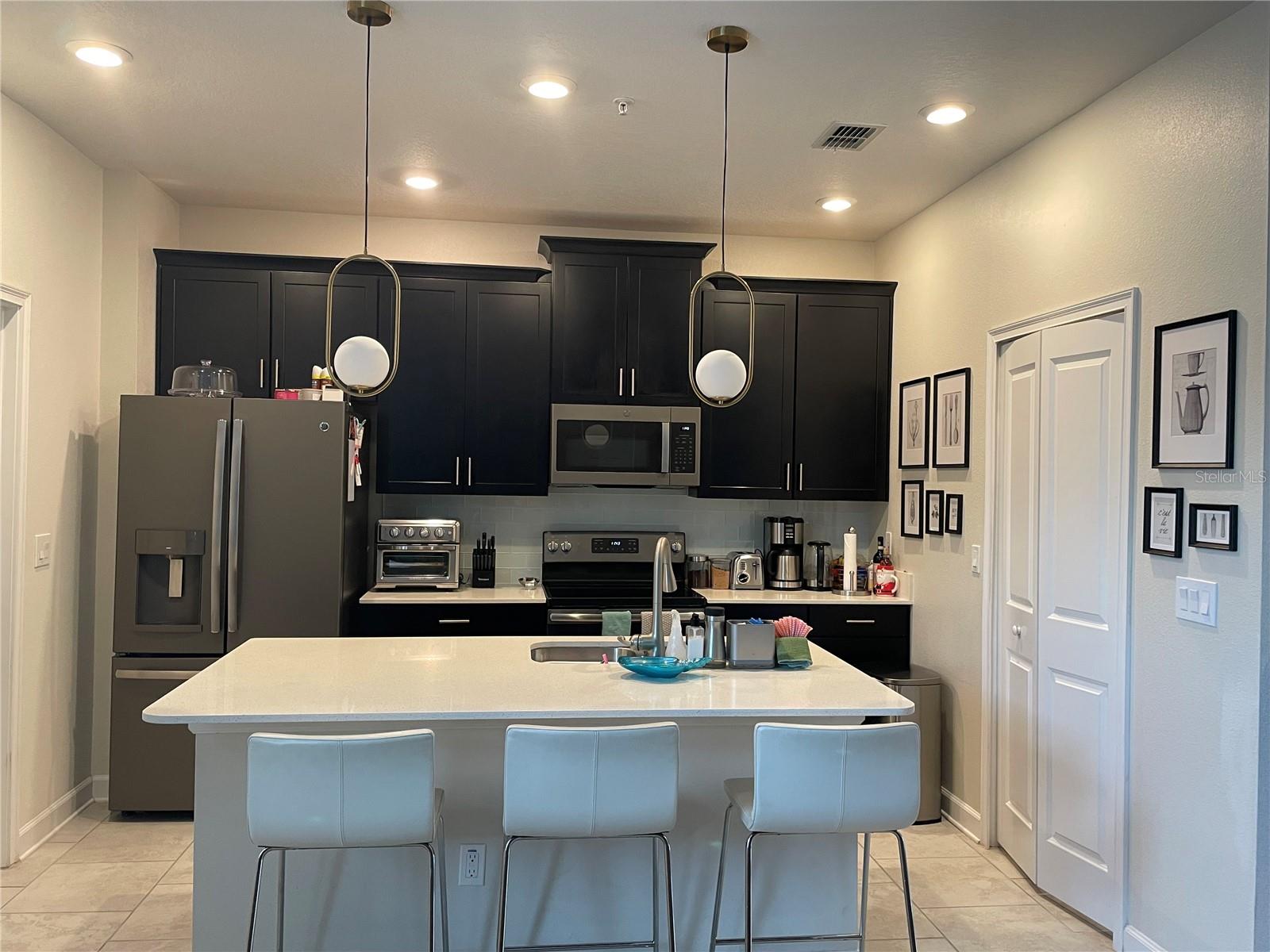 Image 7 of 29 For 12036 Sonnet Avenue