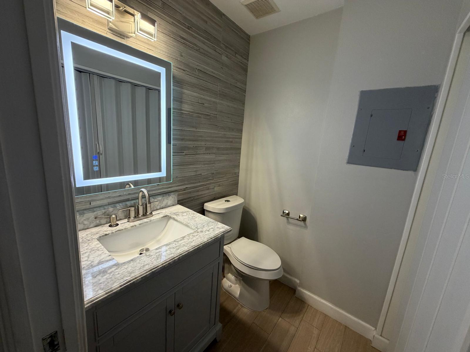 Image 16 of 37 For 2412 Summerfield Place