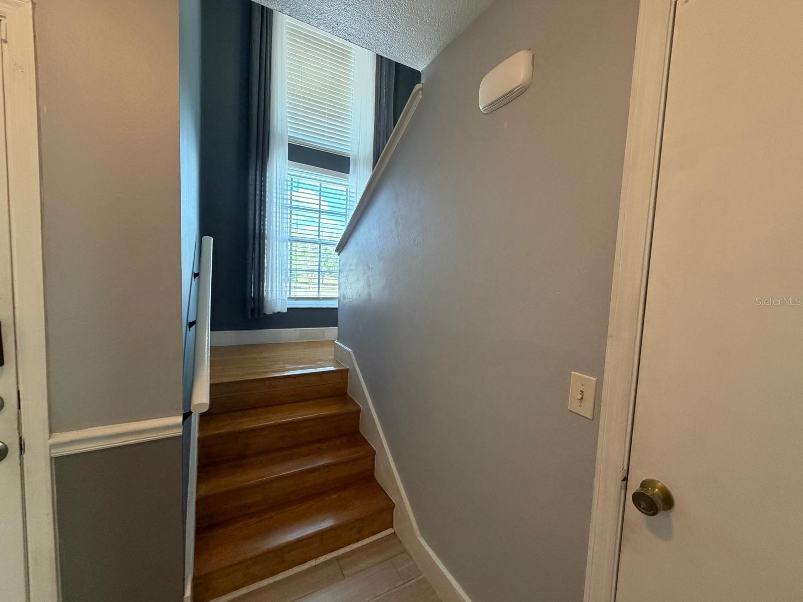 Image 19 of 37 For 2412 Summerfield Place