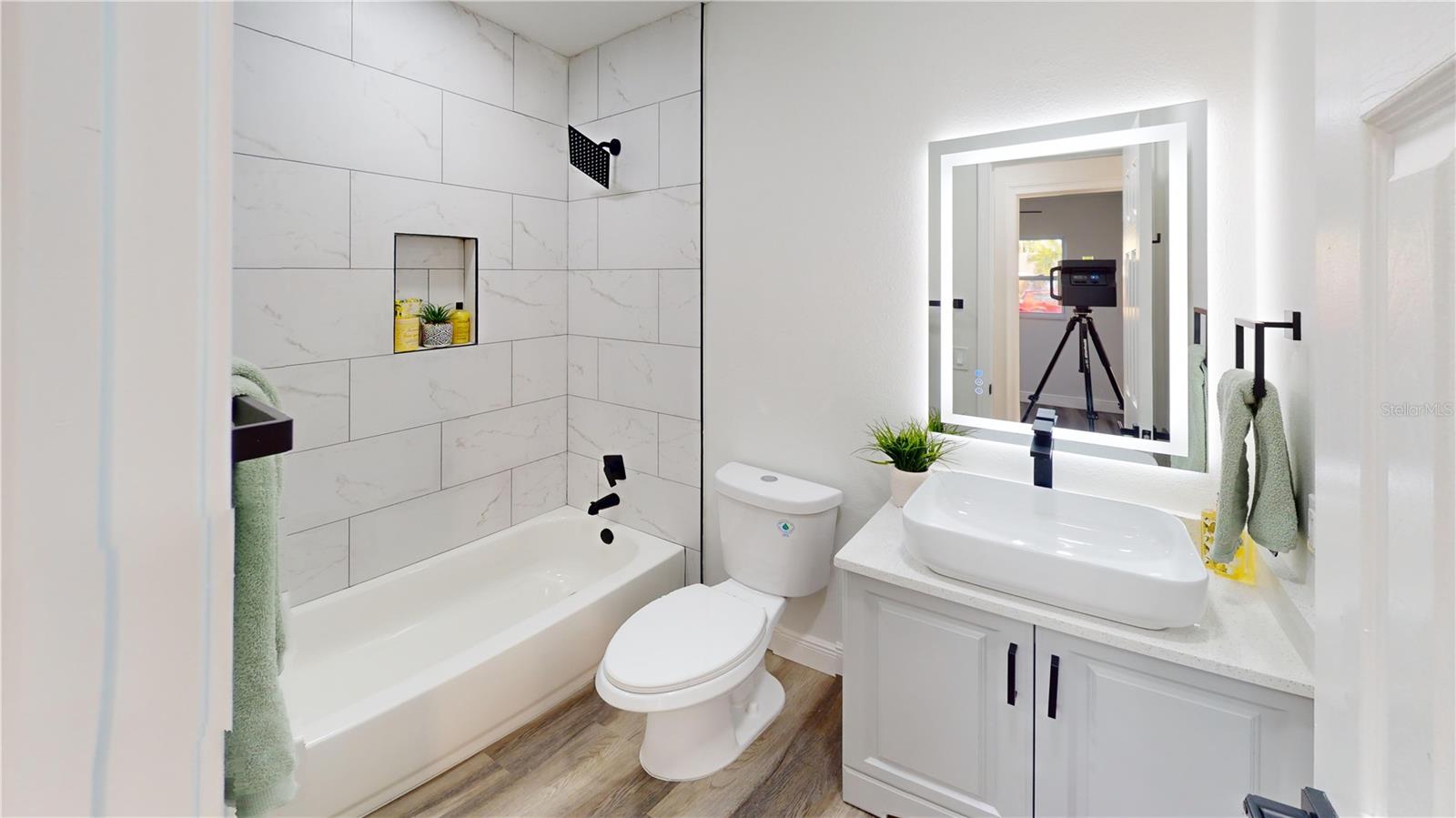 Image 13 of 17 For 501 Heritage Boulevard