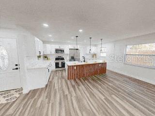 Image 6 of 17 For 501 Heritage Boulevard