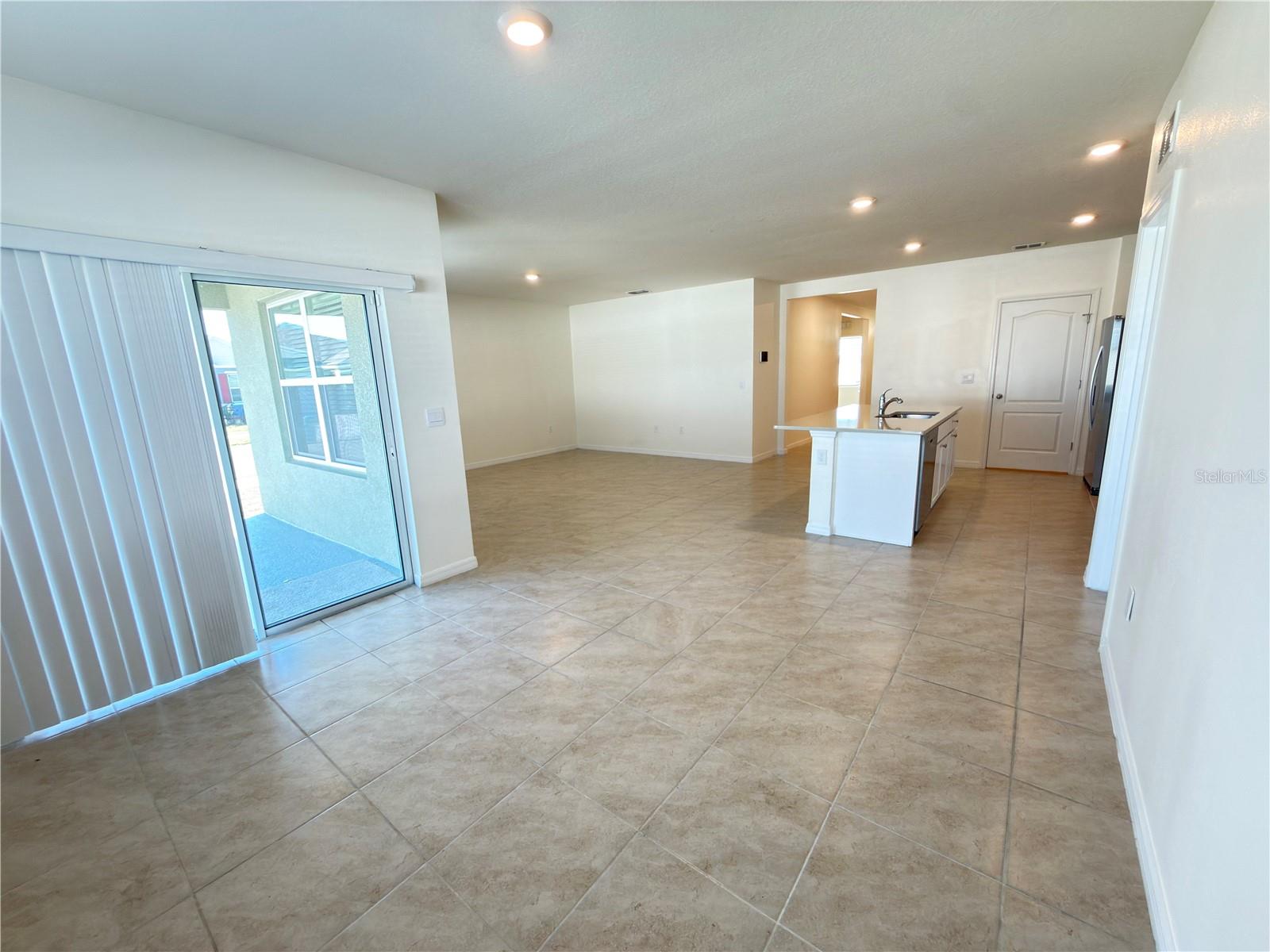 Image 11 of 20 For 307 Taylor Groves Street