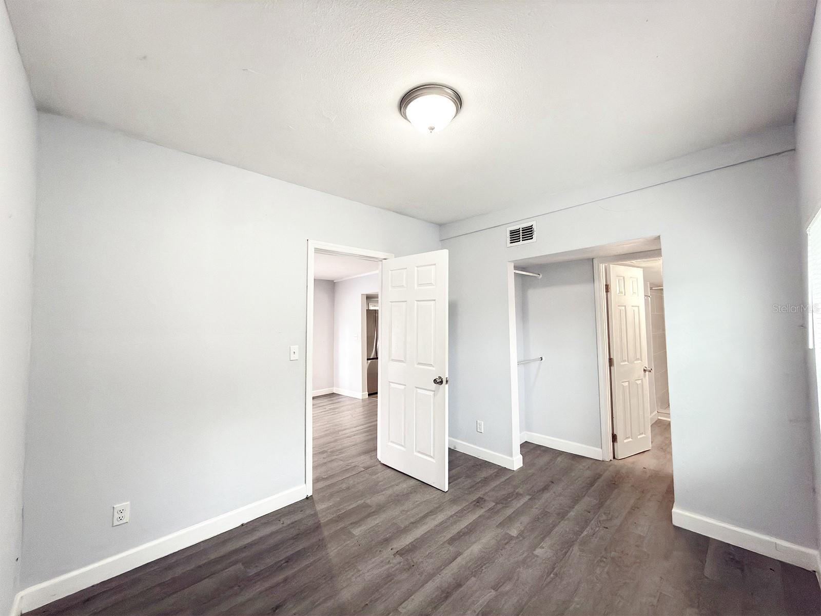 Image 10 of 15 For 2882 Sanford Avenue