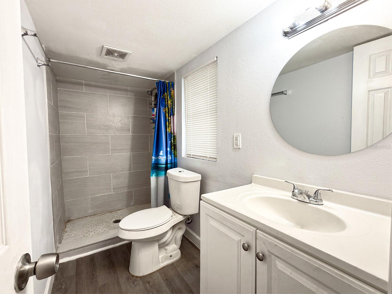 Image 12 of 15 For 2882 Sanford Avenue