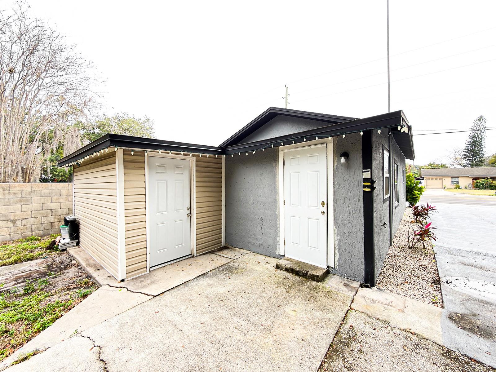 Image 13 of 15 For 2882 Sanford Avenue