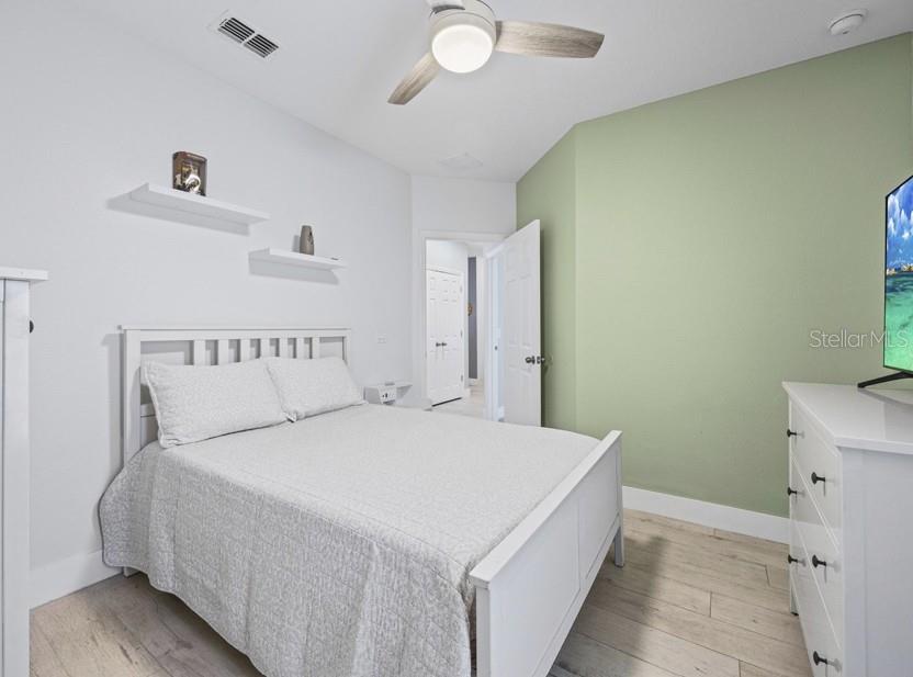 Image 20 of 37 For 4644 Marcos Circle