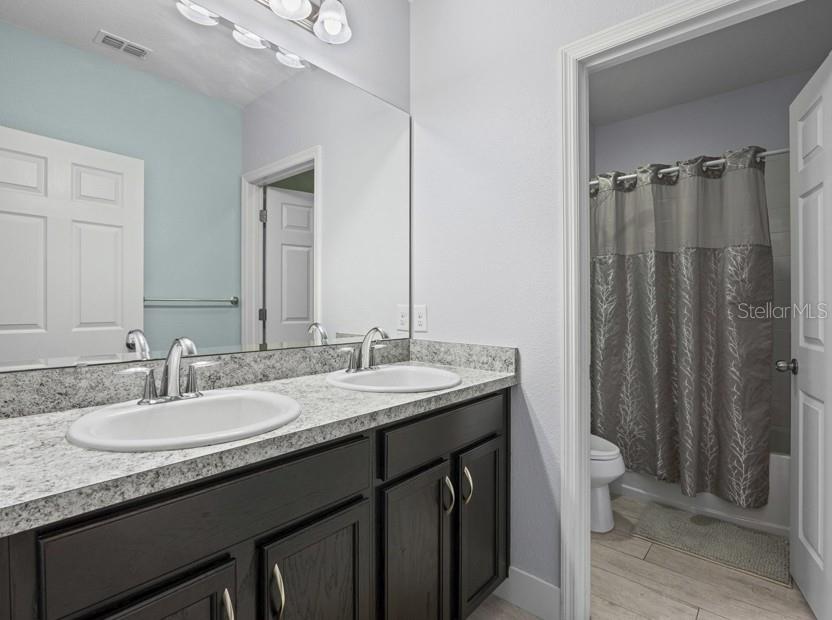 Image 21 of 37 For 4644 Marcos Circle