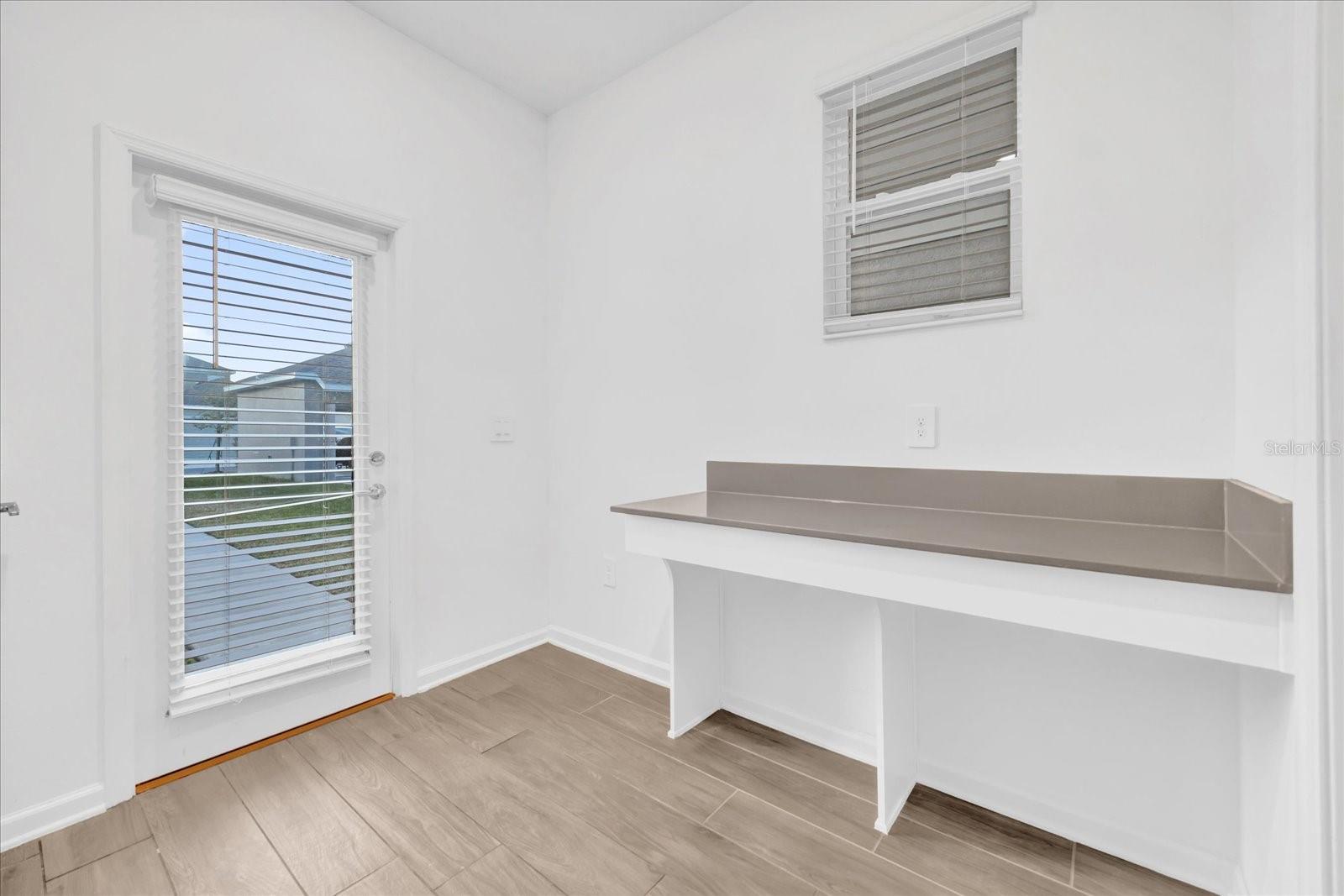 Image 26 of 29 For 1940 Rider Rain Lane