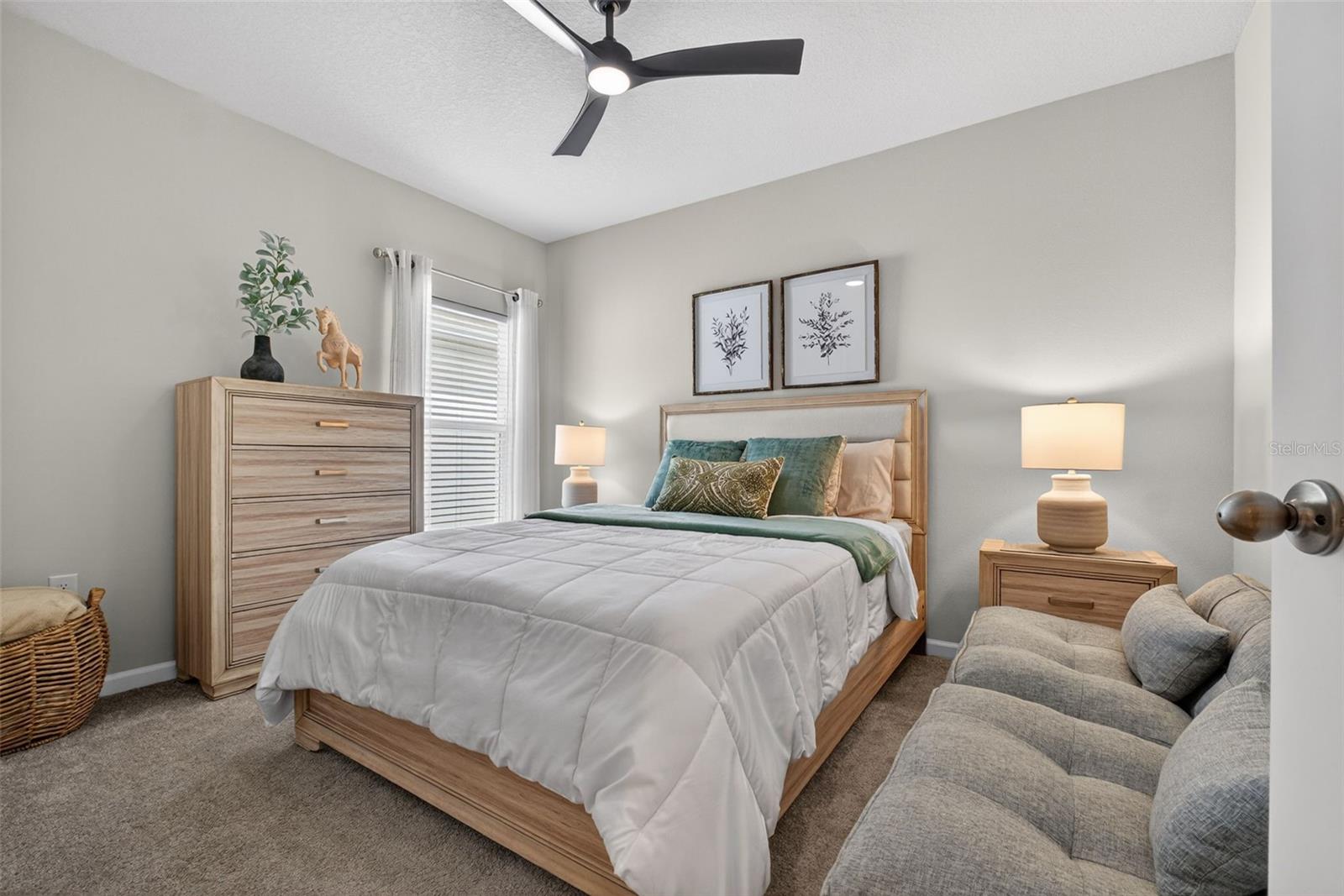 Image 44 of 77 For 1654 Laia Road