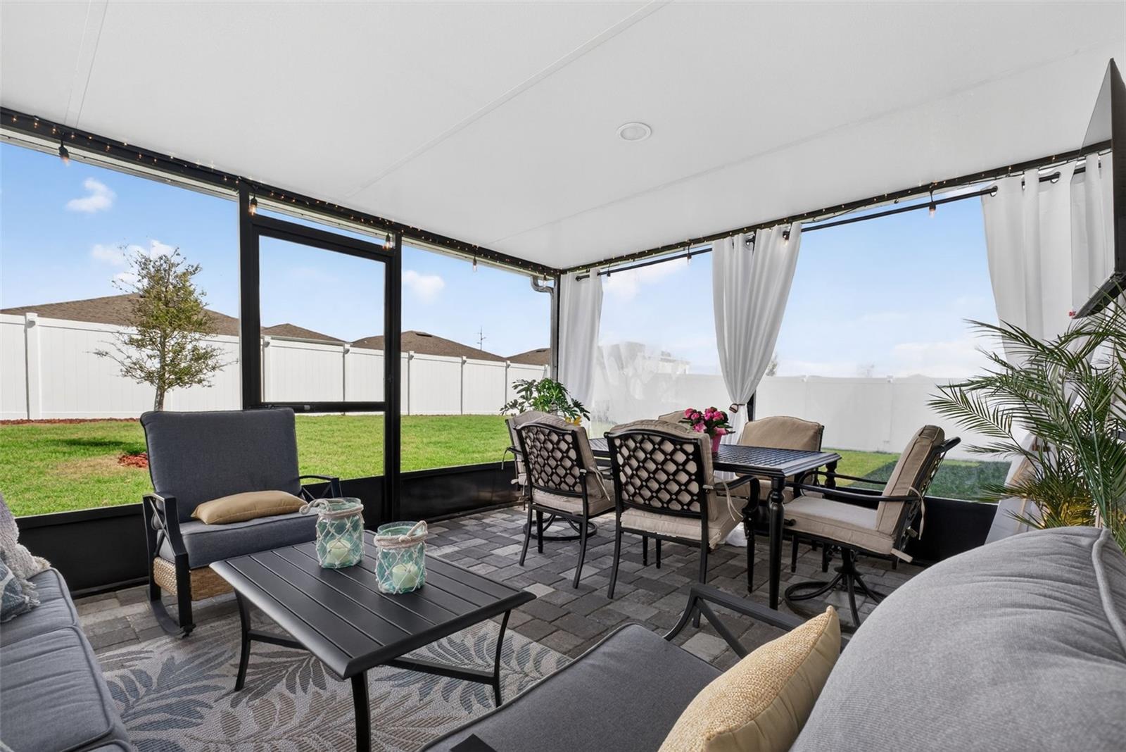 Image 76 of 77 For 1654 Laia Road