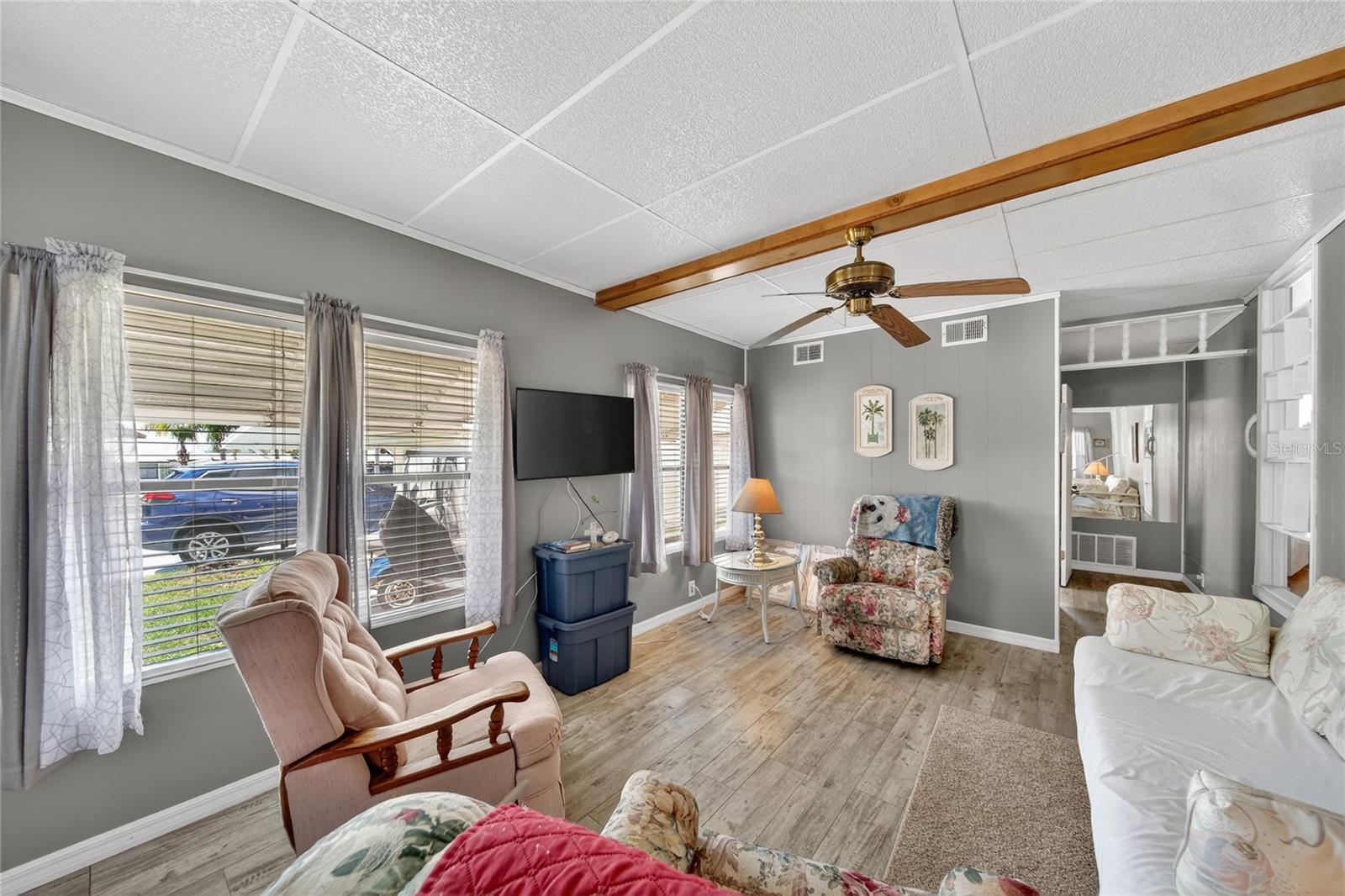 Image 17 of 40 For 251 Patterson Road D32