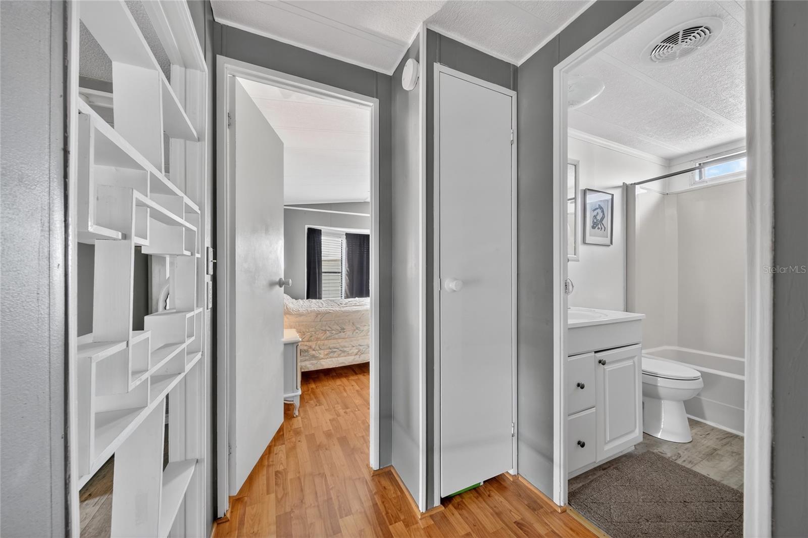 Image 21 of 40 For 251 Patterson Road D32