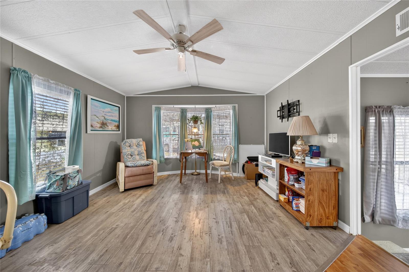 Image 4 of 40 For 251 Patterson Road D32