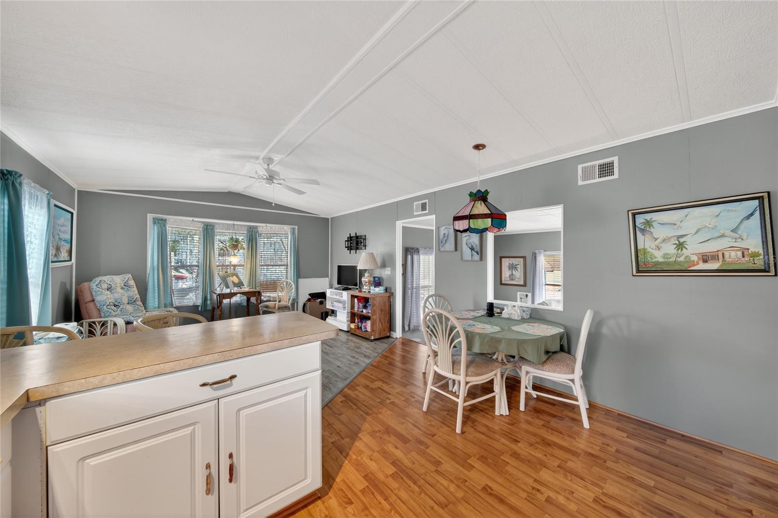 Image 9 of 40 For 251 Patterson Road D32