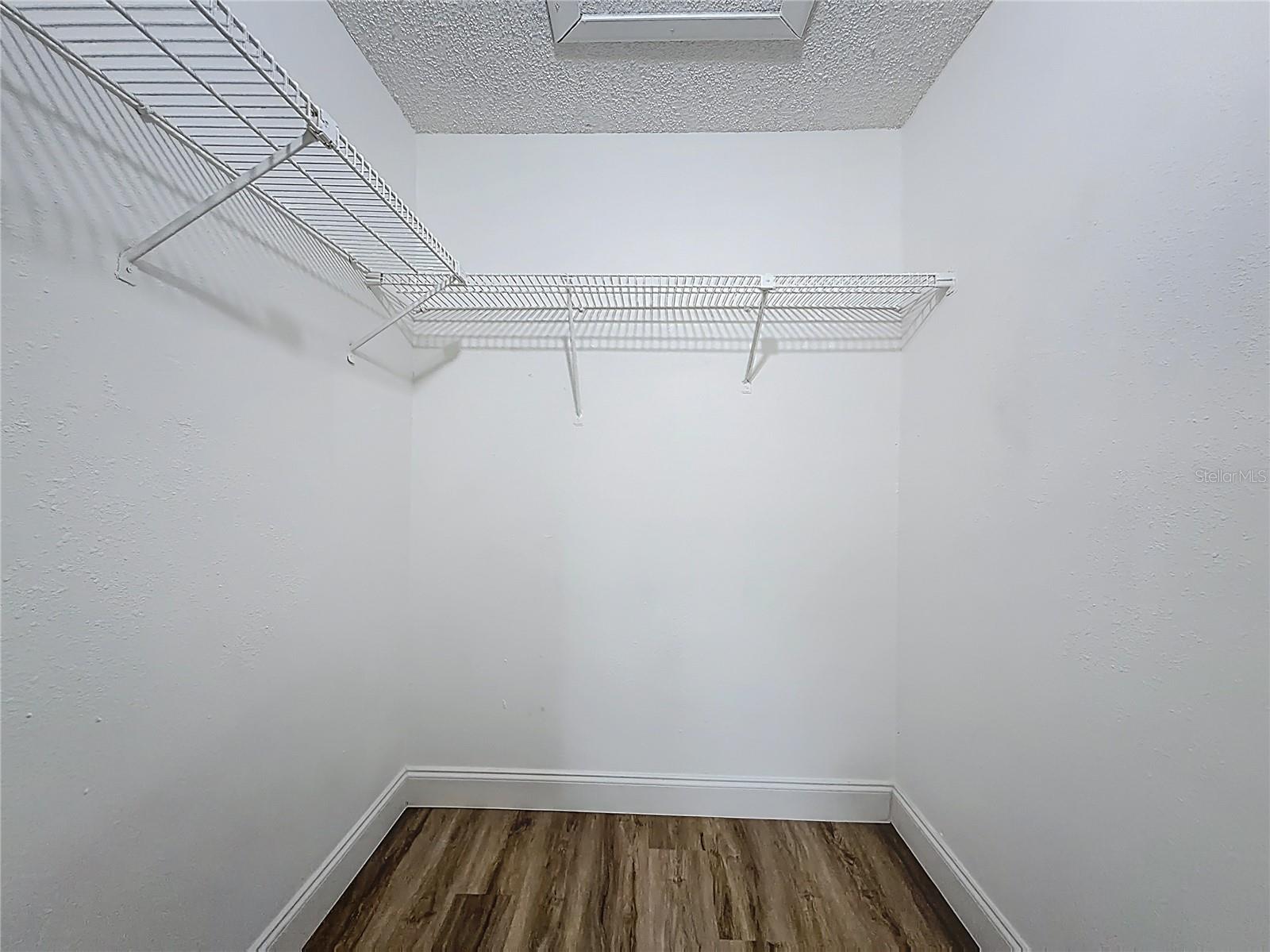 Image 20 of 24 For 8940 88th Street