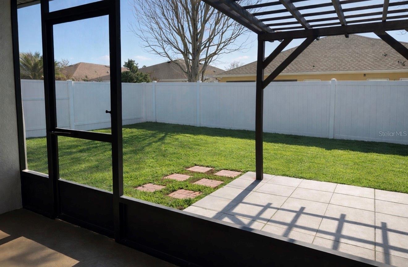 Image 14 of 24 For 2704 Lucas Lakes Lane