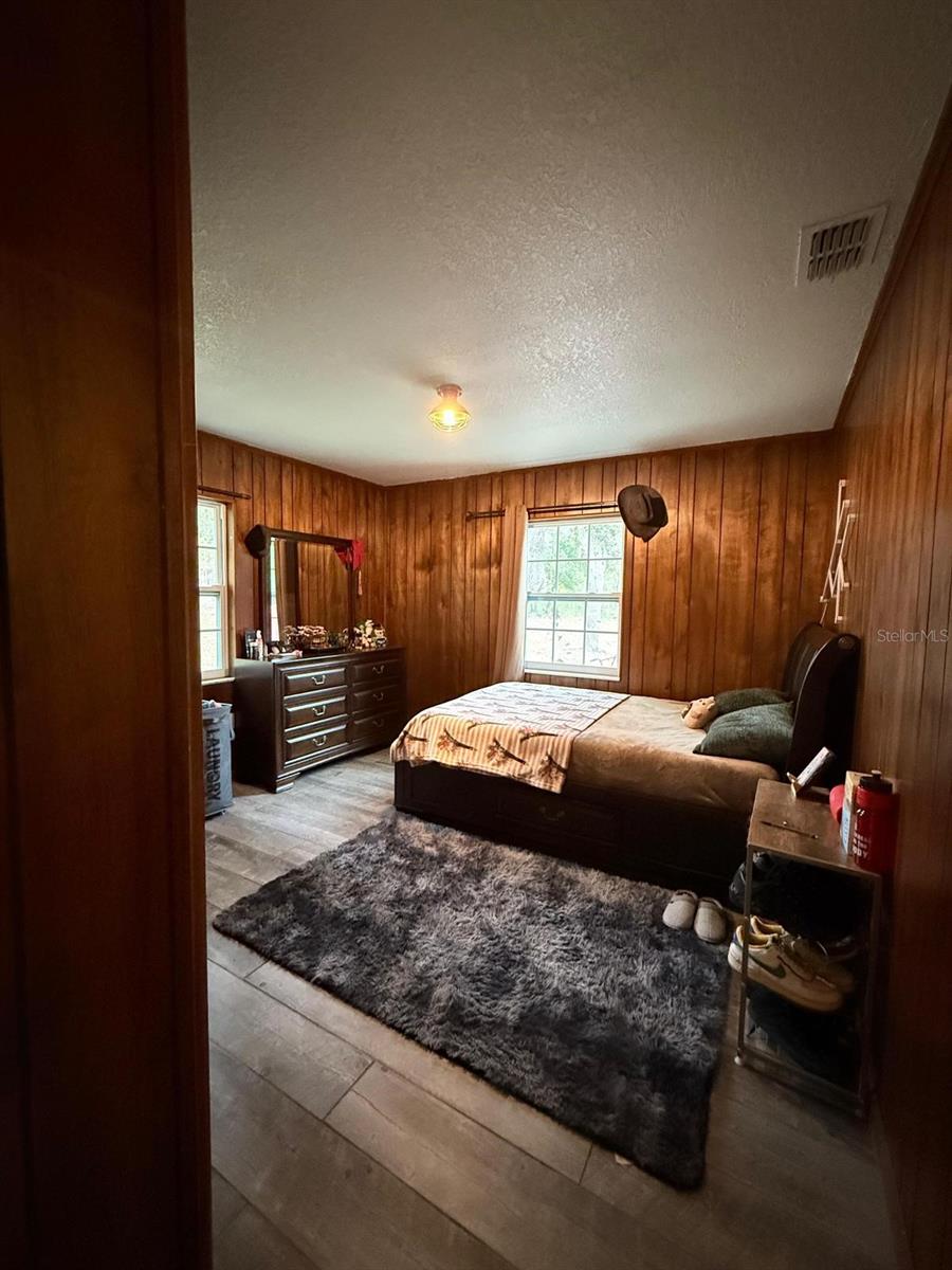 Image 13 of 18 For 18240 Mount Olive Drive