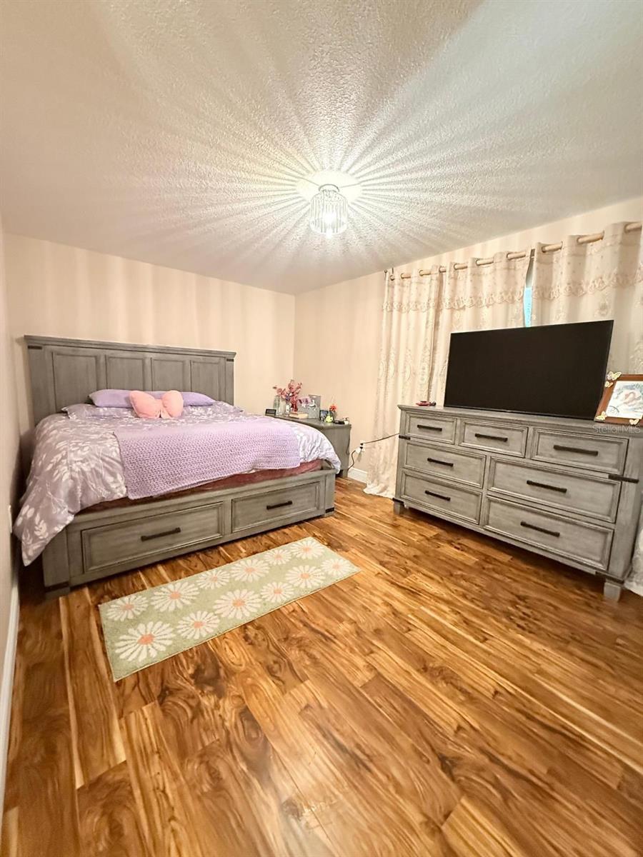 Image 16 of 18 For 18240 Mount Olive Drive