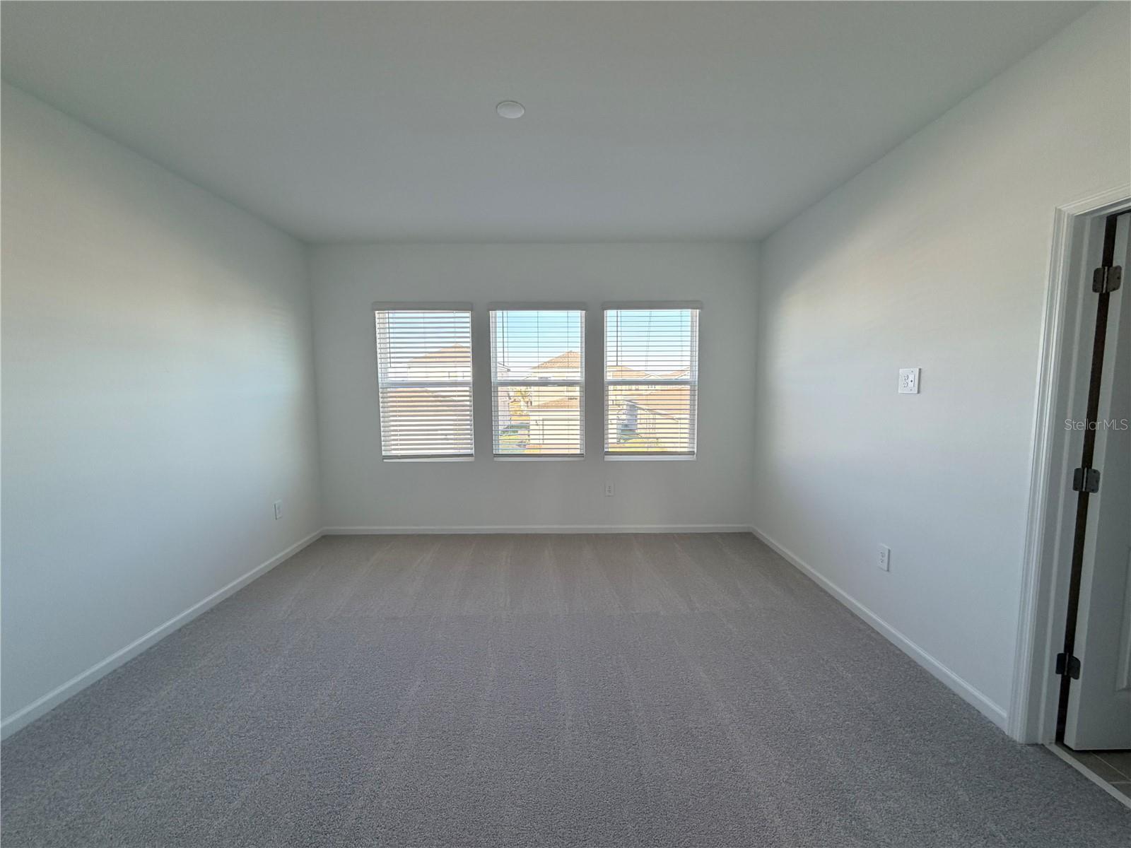 Image 14 of 33 For 7420 Olivewood Avenue