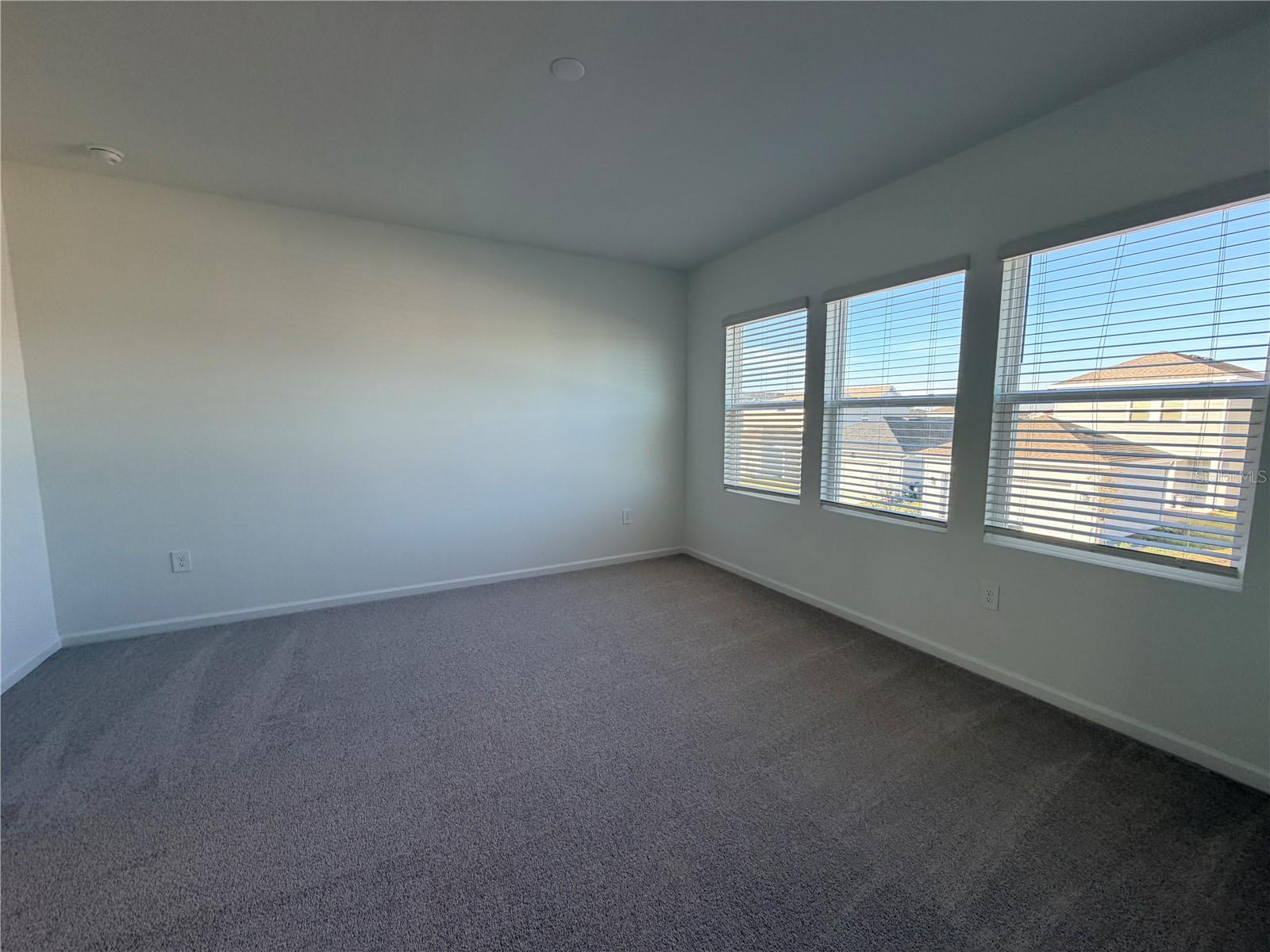 Image 17 of 33 For 7420 Olivewood Avenue