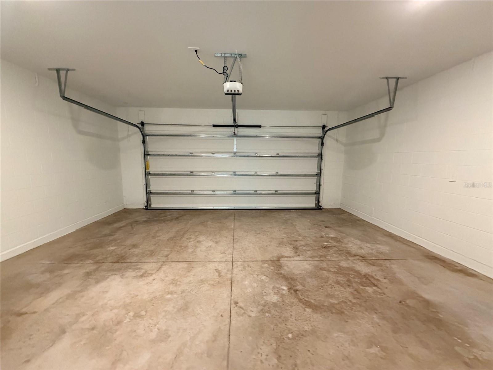 Image 22 of 33 For 7420 Olivewood Avenue