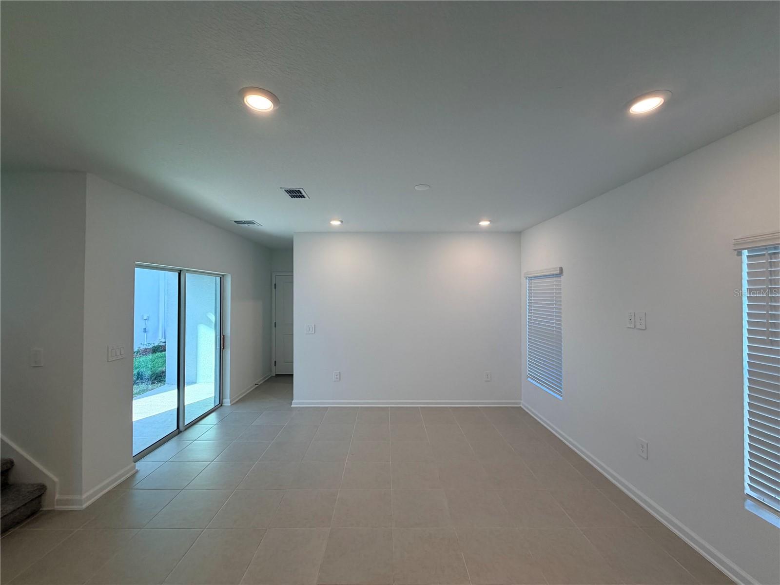 Image 6 of 33 For 7420 Olivewood Avenue