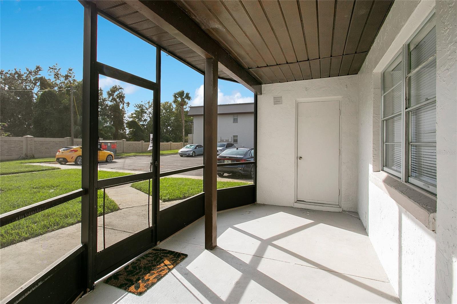 Image 19 of 29 For 97 Windtree Lane 104