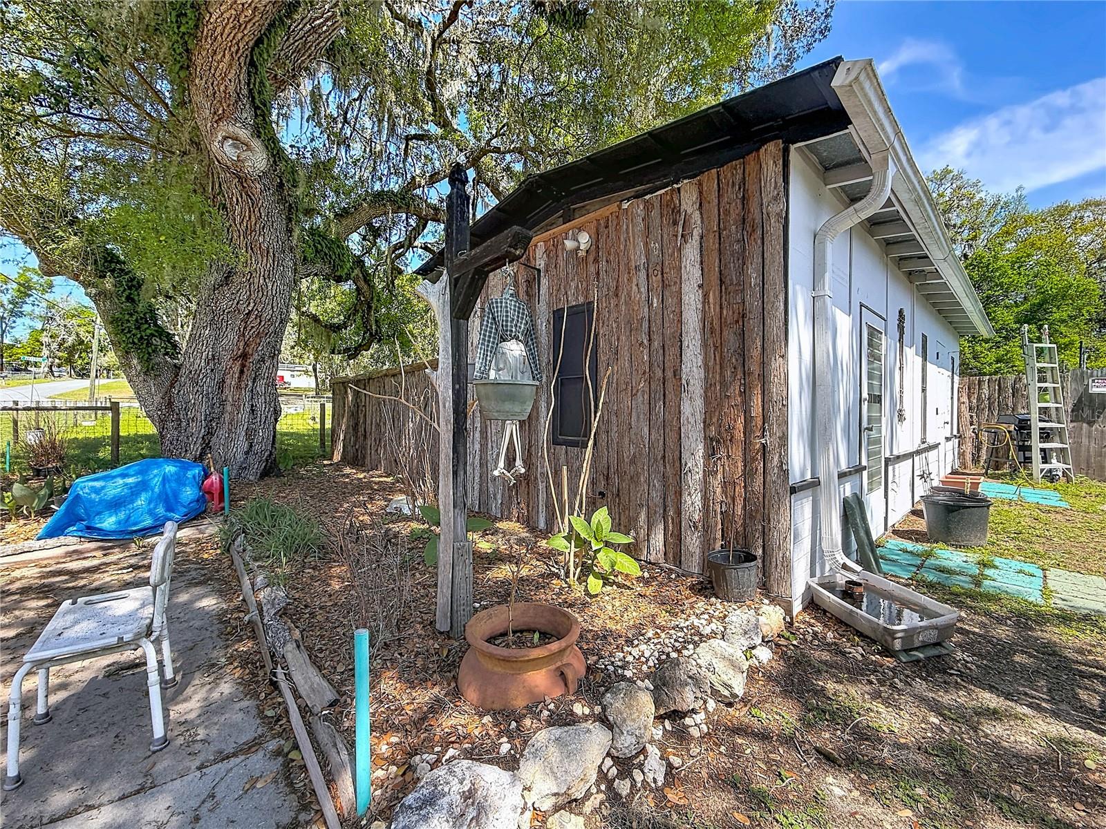 Image 37 of 54 For 7951 Partridge Lane