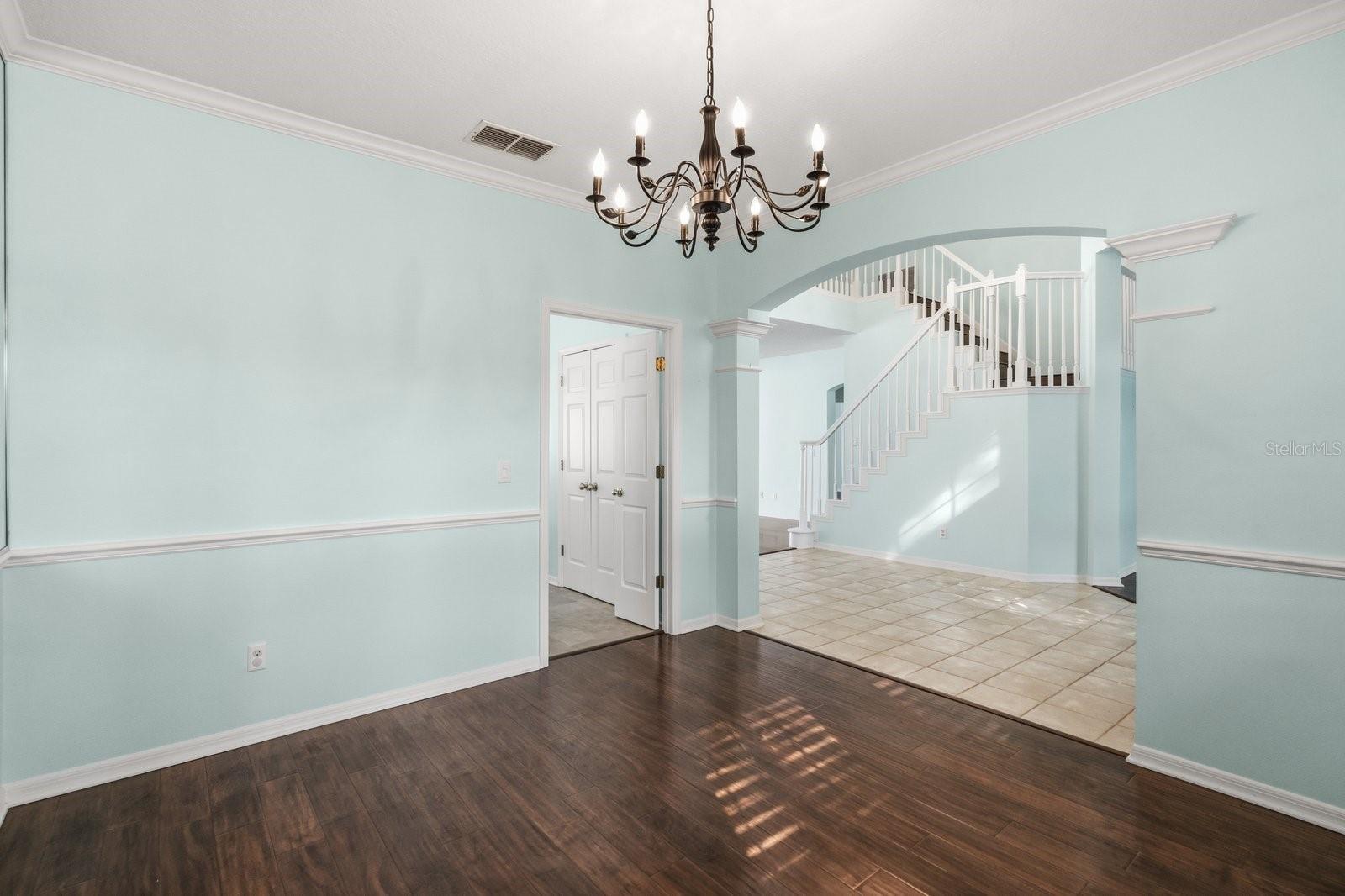 Image 22 of 52 For 10116 Facet Court