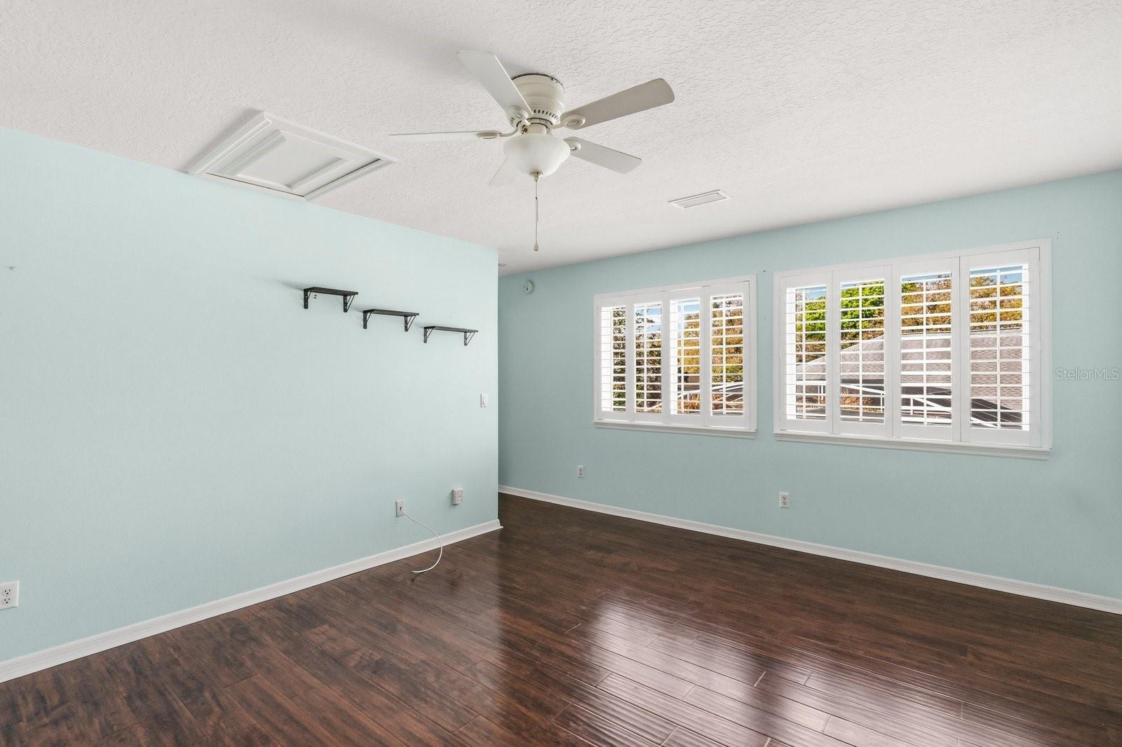 Image 29 of 52 For 10116 Facet Court