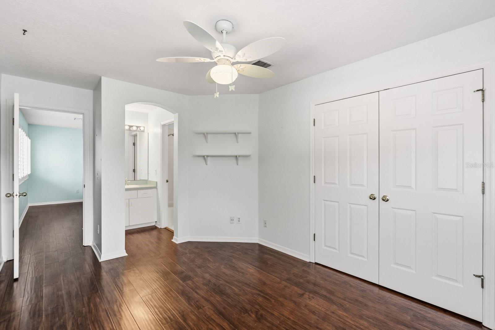 Image 32 of 52 For 10116 Facet Court