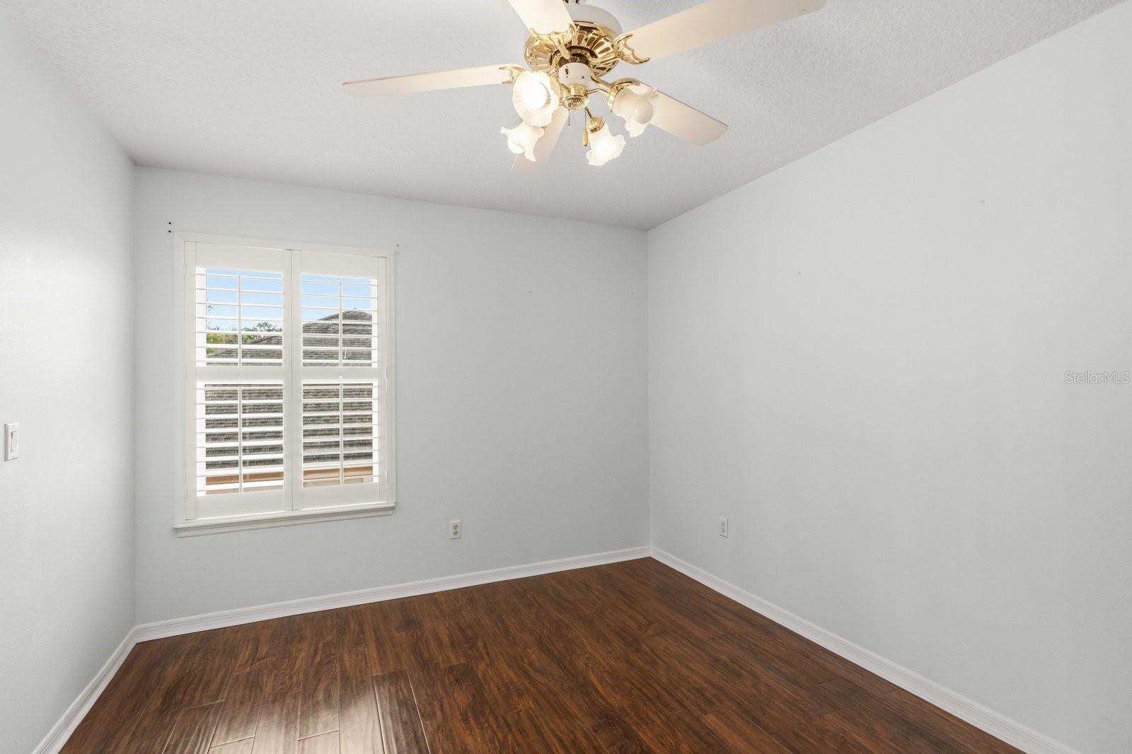 Image 33 of 52 For 10116 Facet Court