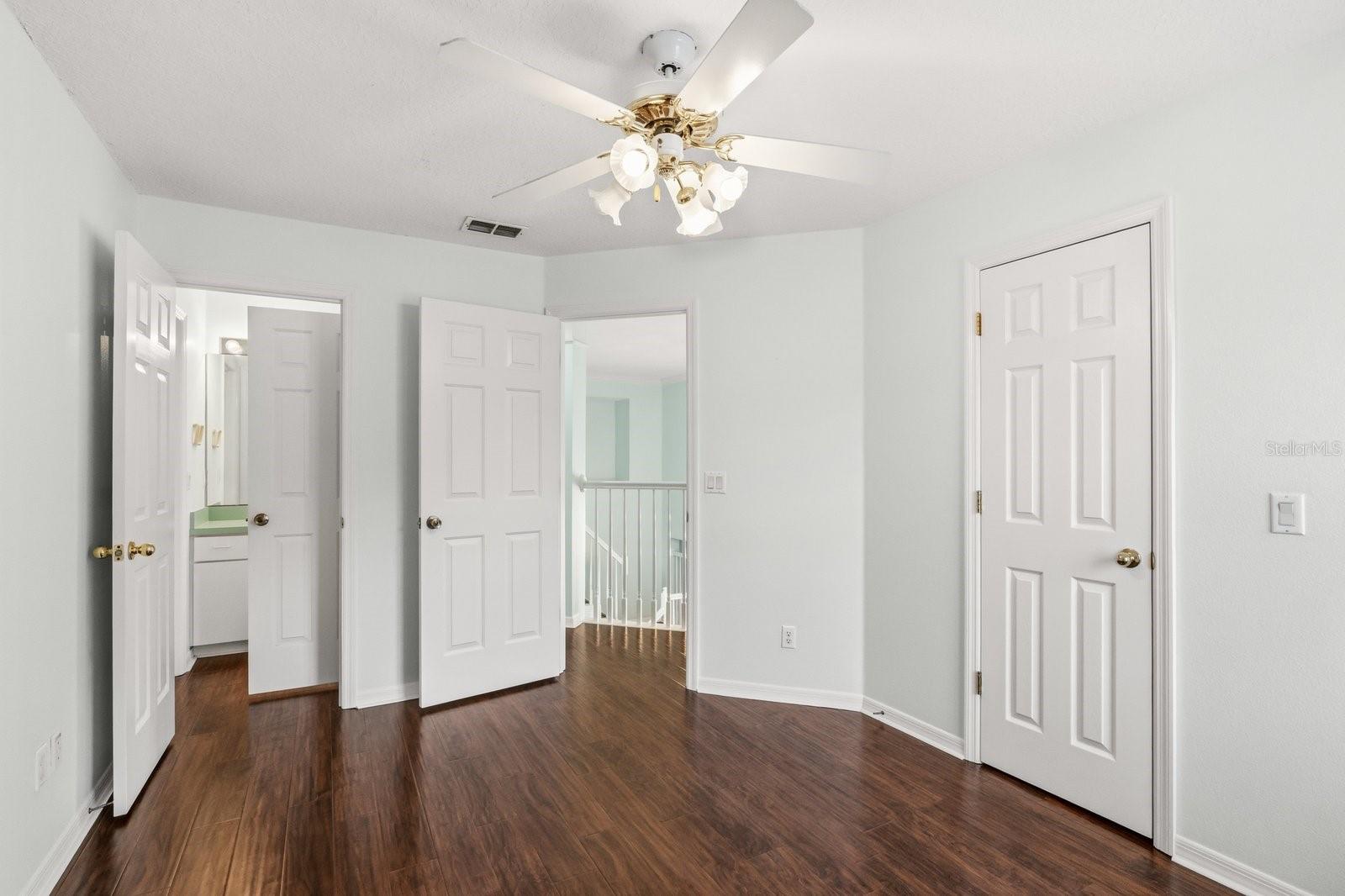 Image 34 of 52 For 10116 Facet Court