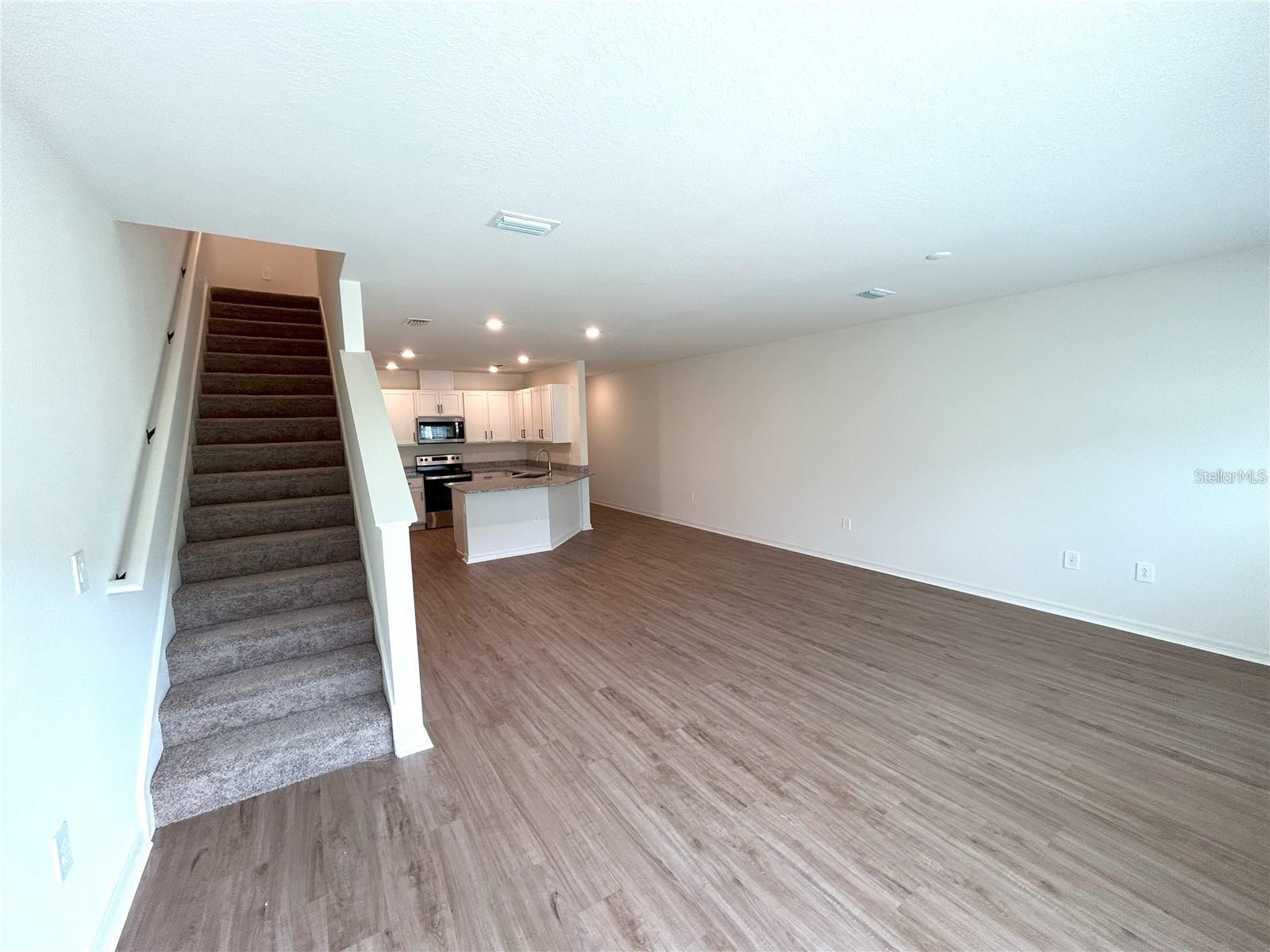 Image 4 of 18 For 734 Stoney Point Circle