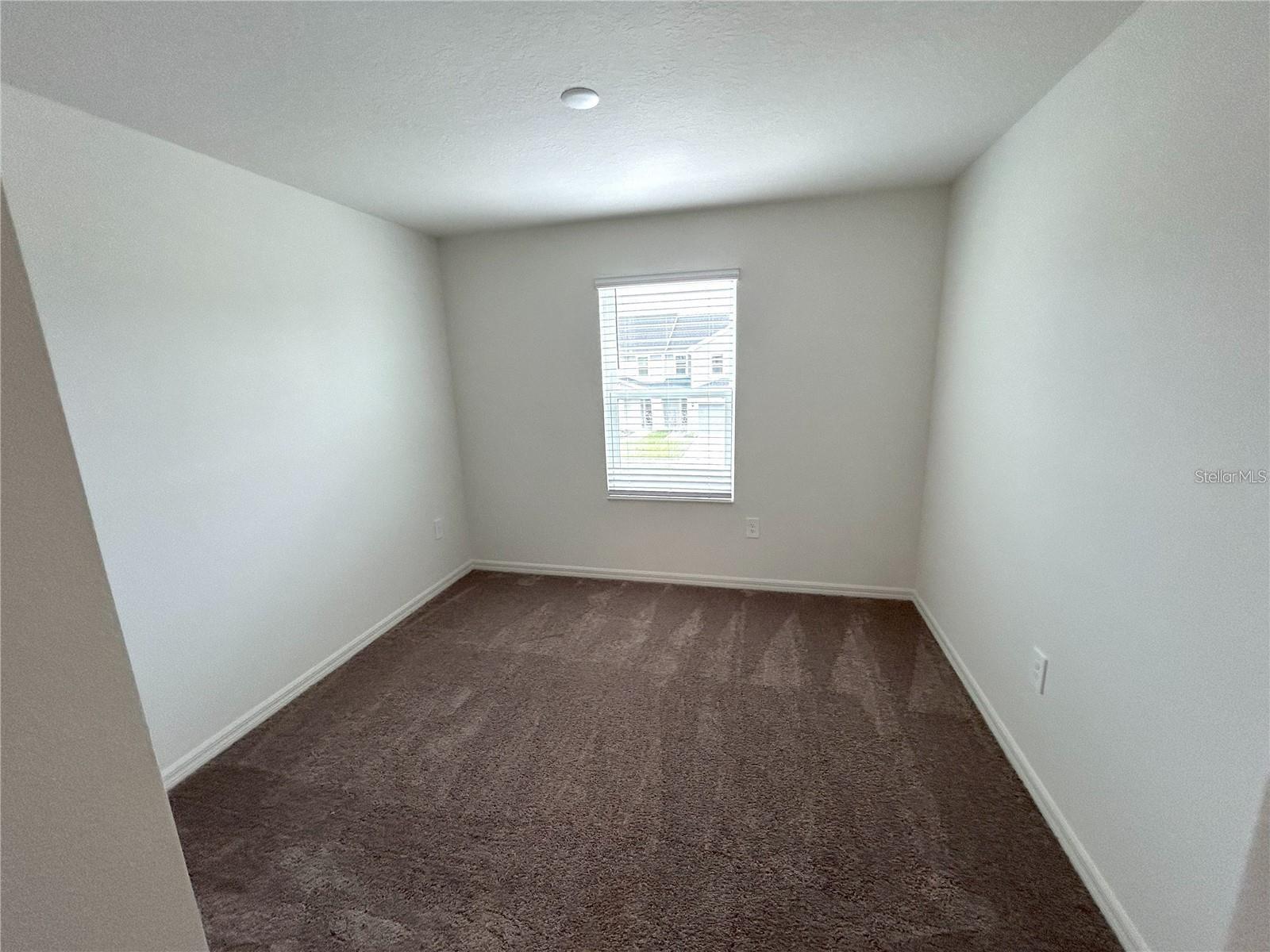 Image 5 of 18 For 734 Stoney Point Circle