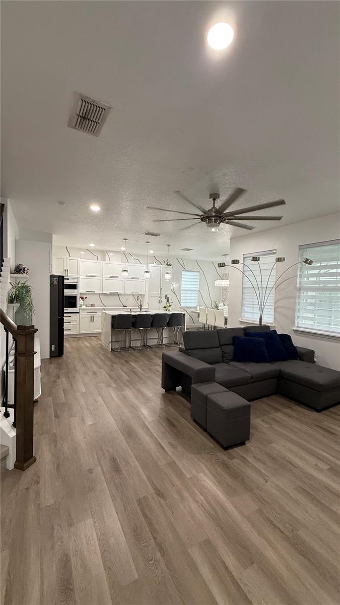 Image 7 of 18 For 3020 Cardillino Way