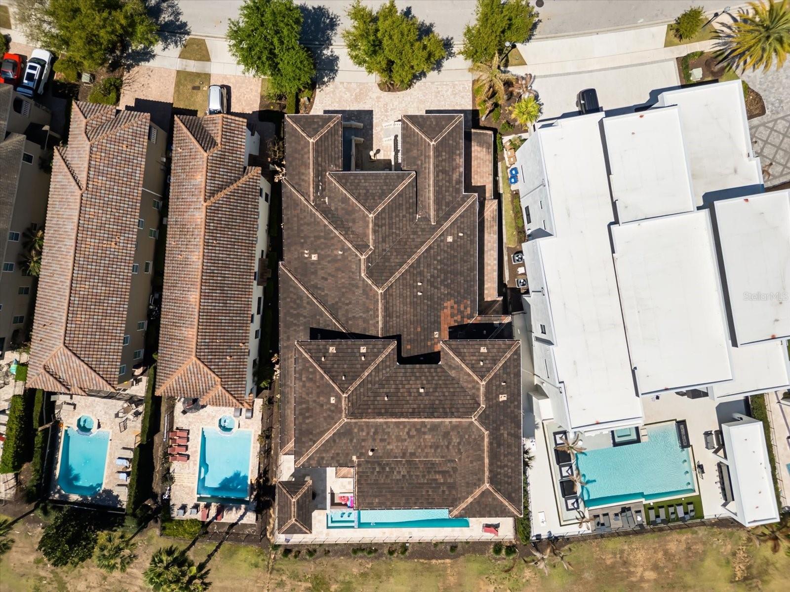 Listing photo id 90 for 905 Golden Bear Drive