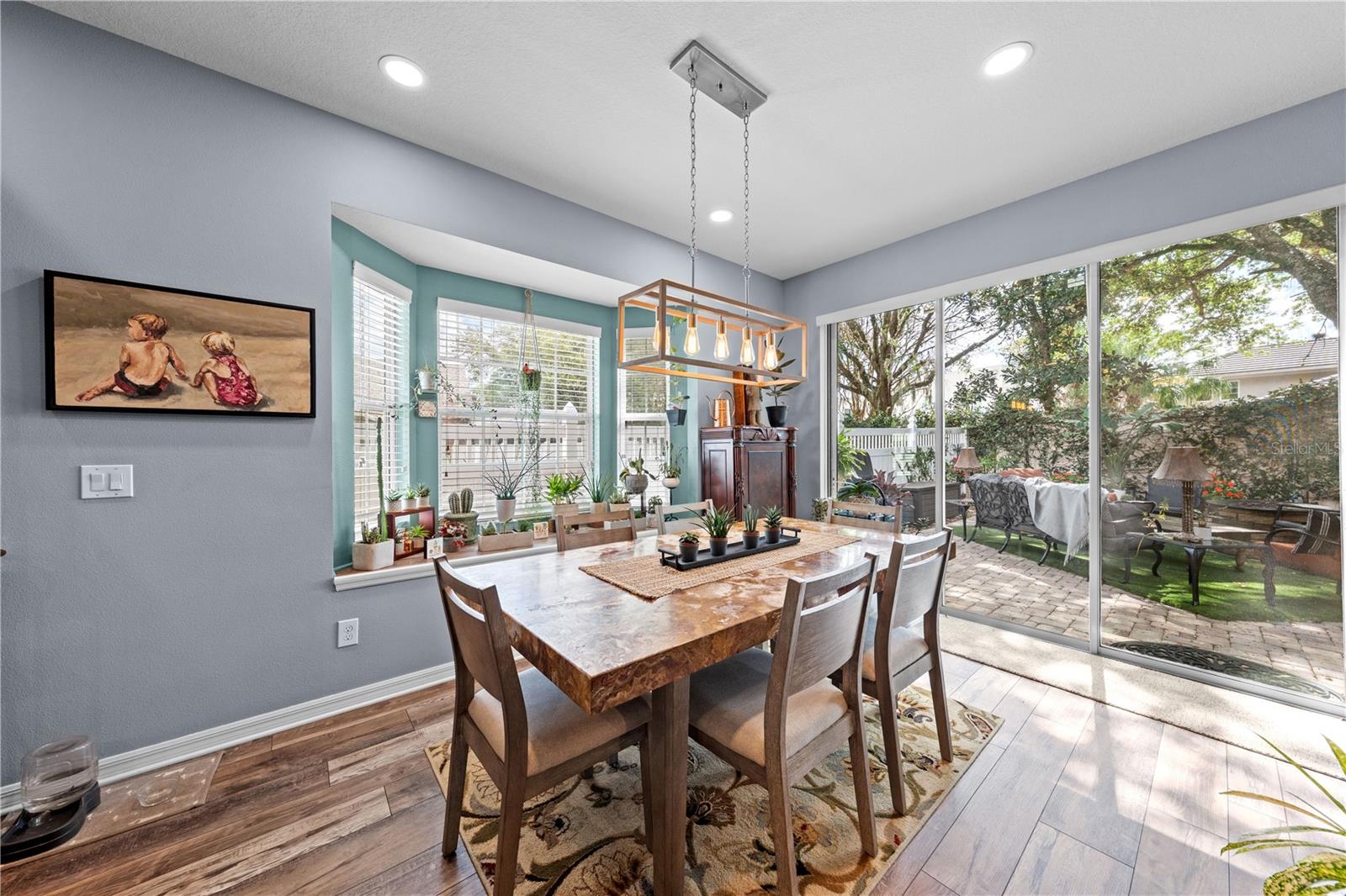 Image 24 of 77 For 8450 Northlake Parkway