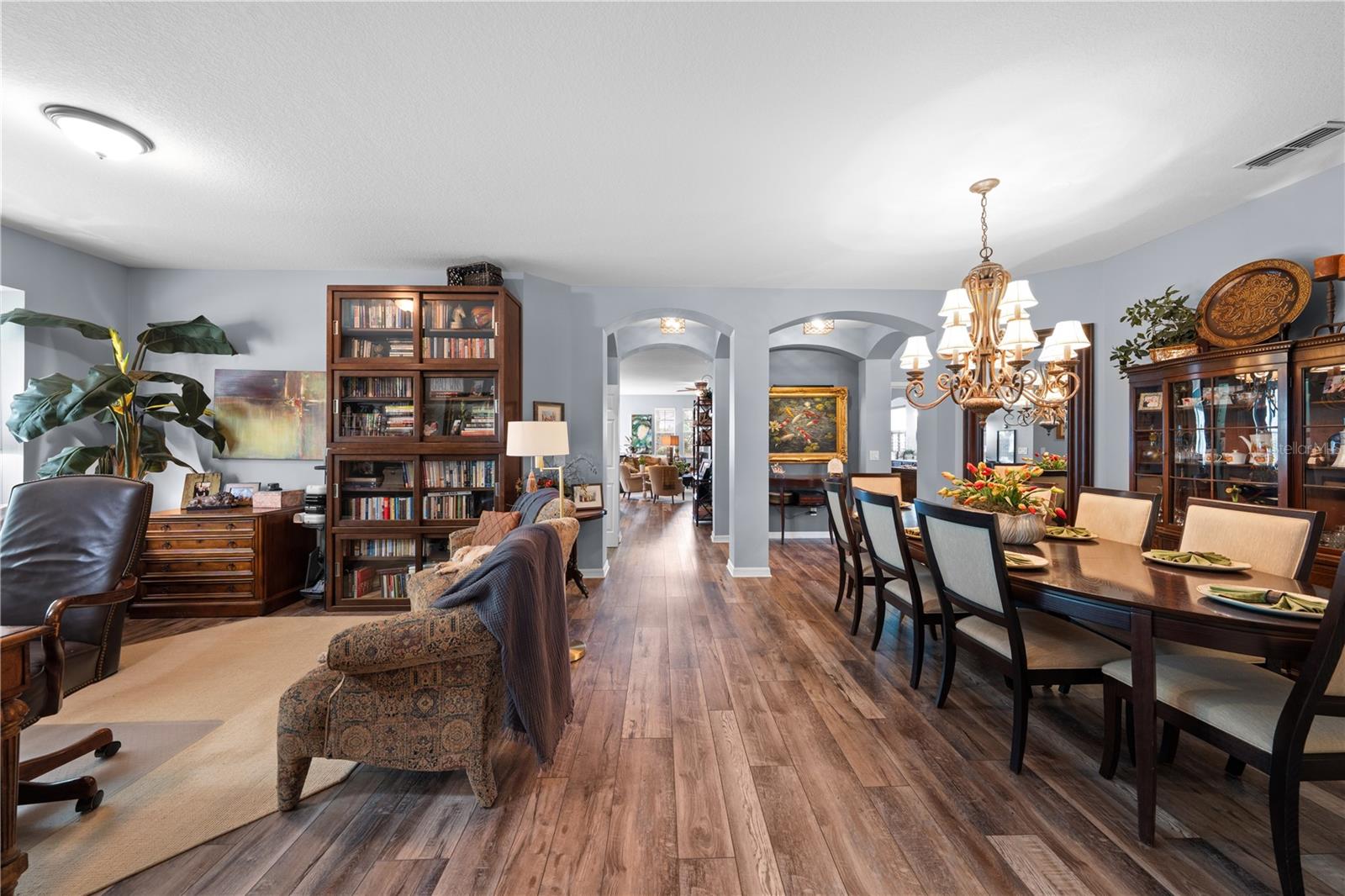 Image 28 of 77 For 8450 Northlake Parkway