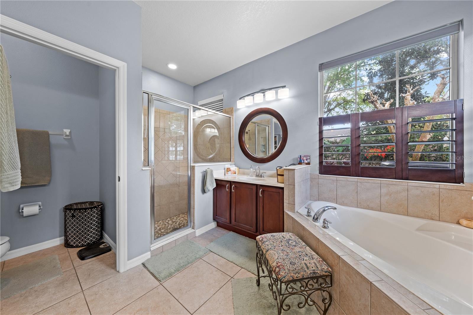 Image 36 of 77 For 8450 Northlake Parkway